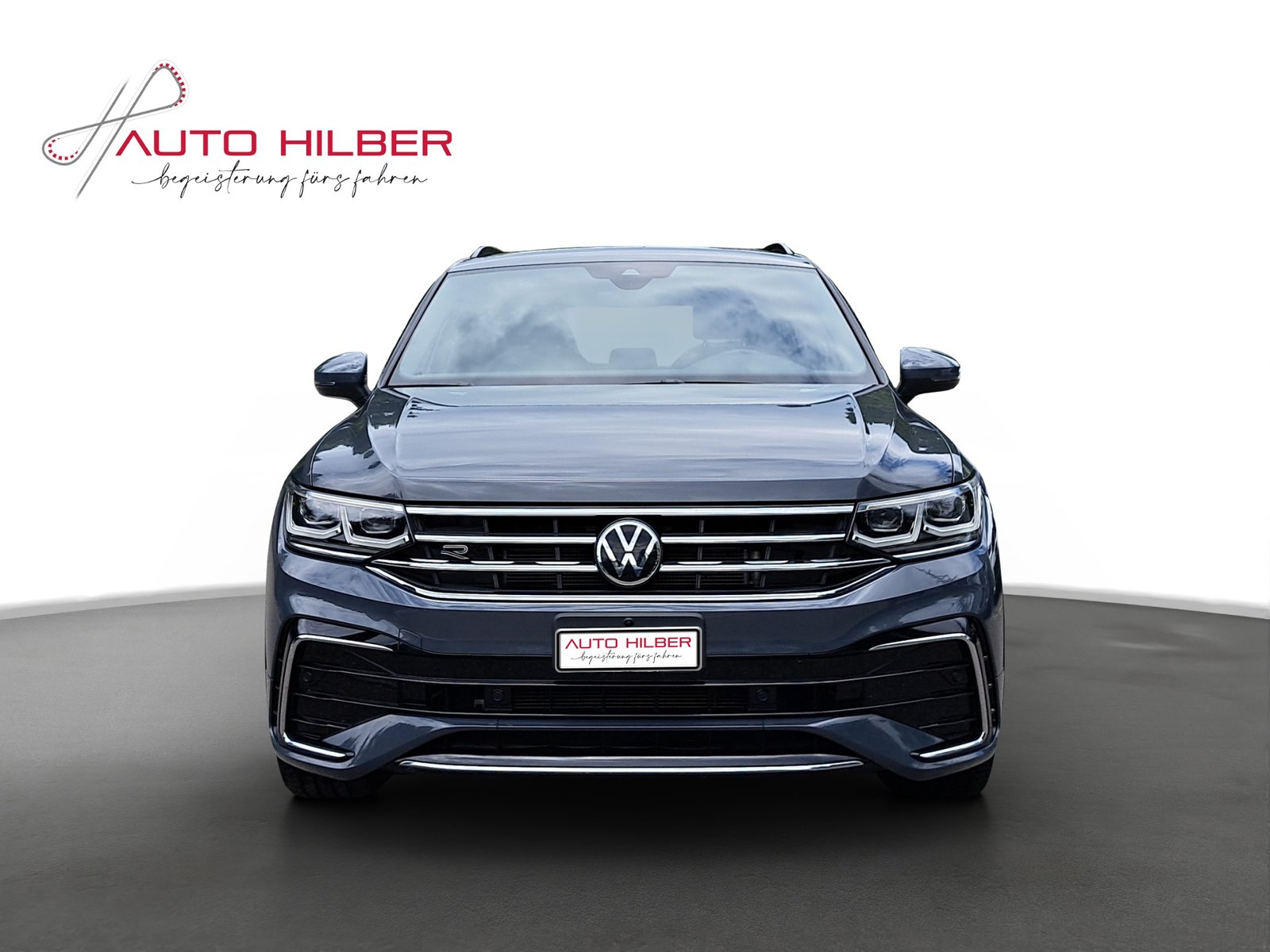 VW Tiguan 2.0TSI R-Line 4Motion DSG, Benzin, Occasion / Gebraucht, Automatik - 2