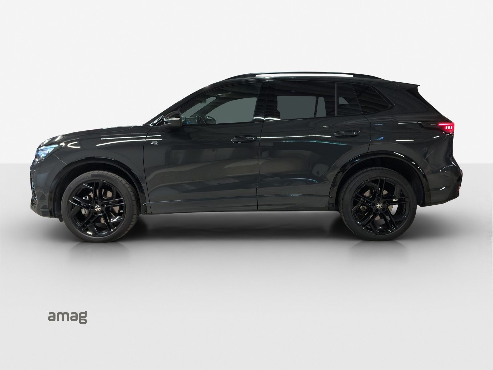 VW Tiguan R-Line, Benzin, Occasion / Gebraucht, Automatik - 2