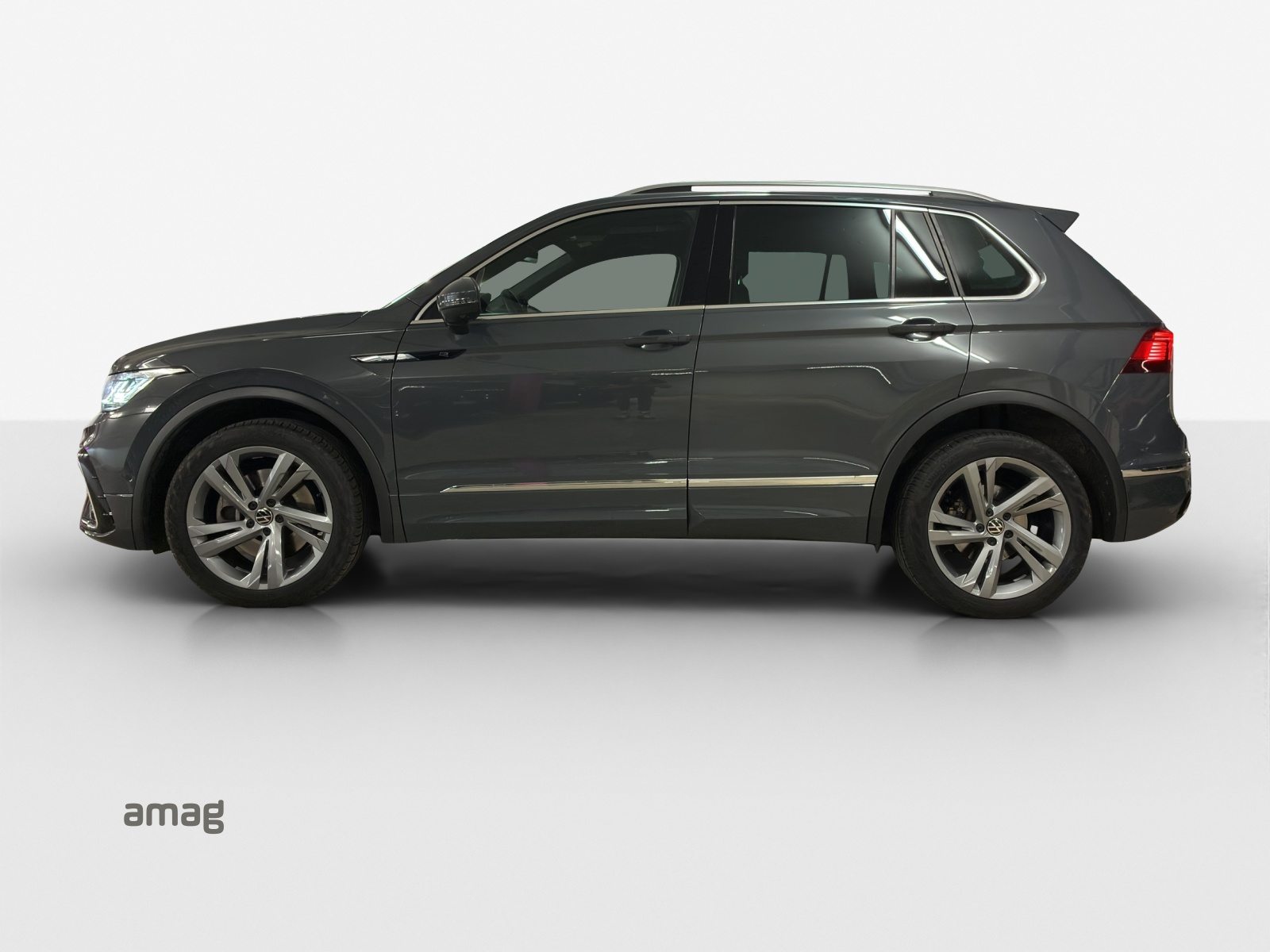 VW Tiguan R-Line, Benzin, Occasion / Gebraucht, Automatik - 2