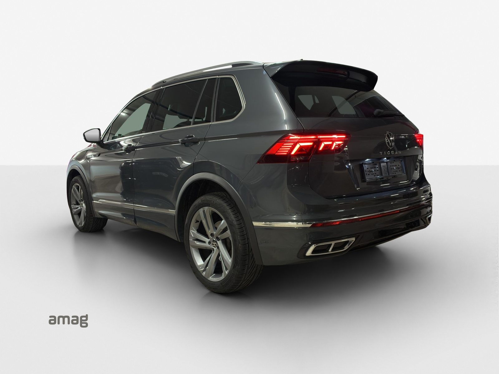 VW Tiguan R-Line, Benzin, Occasion / Gebraucht, Automatik - 3