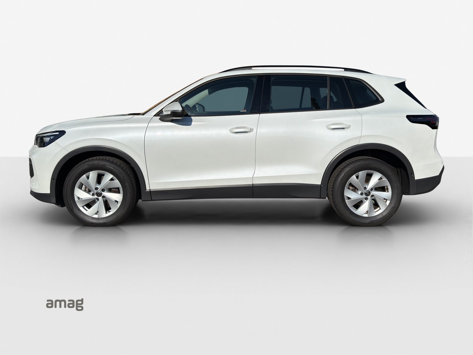 VW Tiguan Life, Benzina, Occasioni / Usate, Automatico - 2