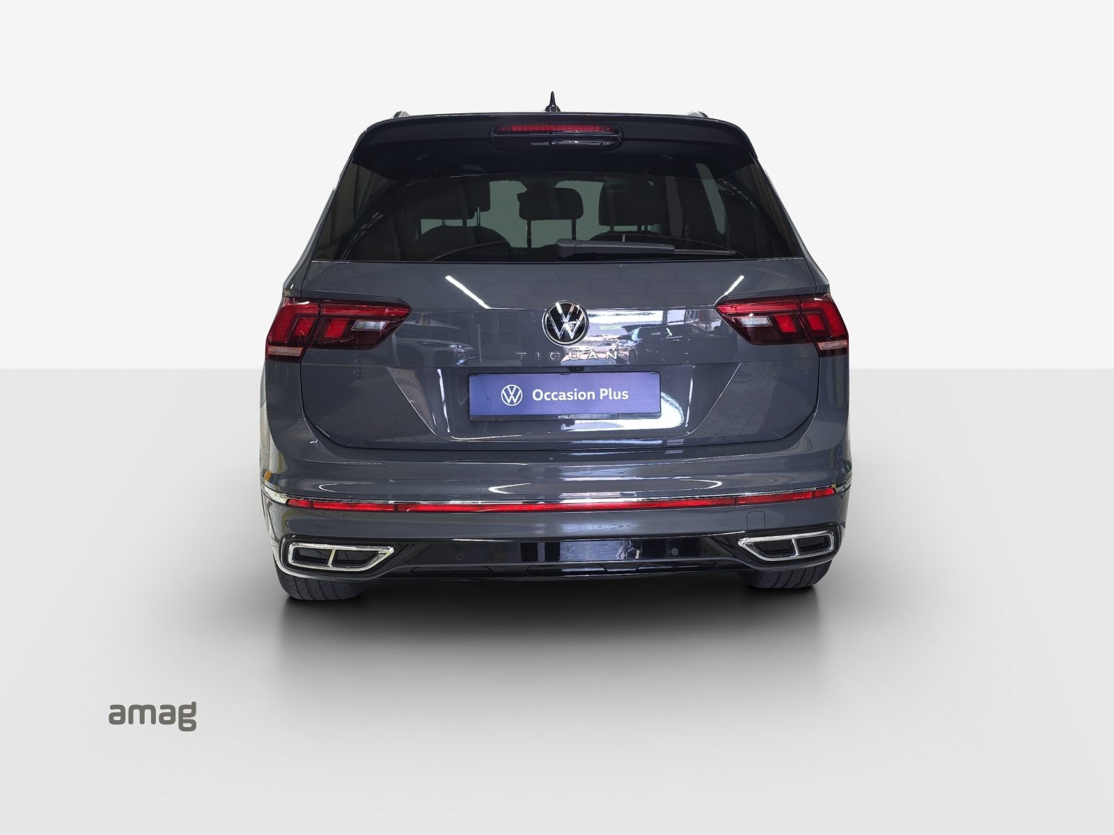 VW Tiguan R-Line, Petrol, Second hand / Used, Automatic - 4