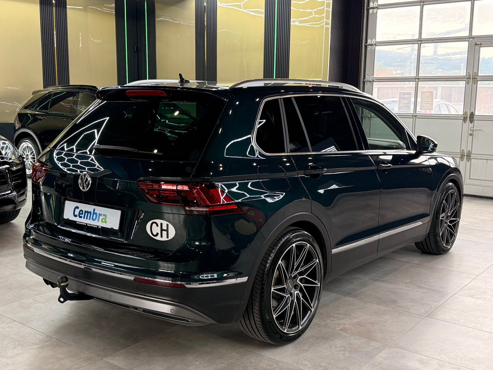 VW Tiguan 2.0TSI Highline 4Motion DSG, Essence, Occasion / Utilisé, Automatique - 5