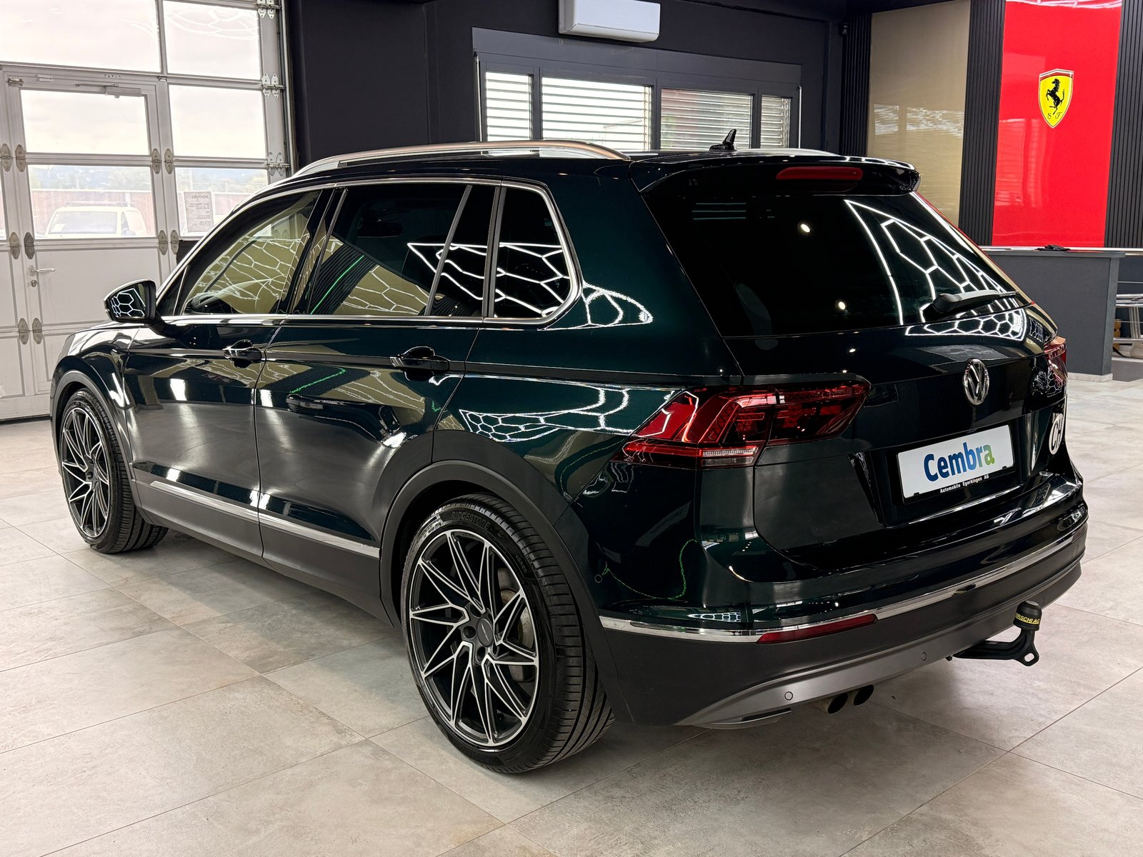VW Tiguan 2.0TSI Highline 4Motion DSG, Essence, Occasion / Utilisé, Automatique - 7