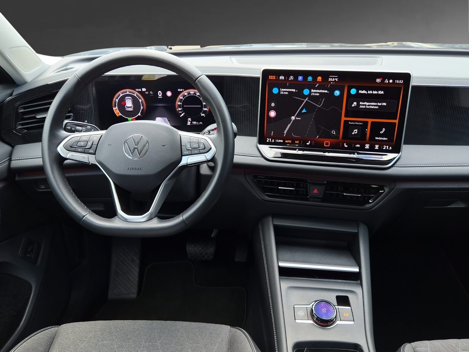 VW Tiguan UNITED, Essence, Occasion / Utilisé, Automatique - 7