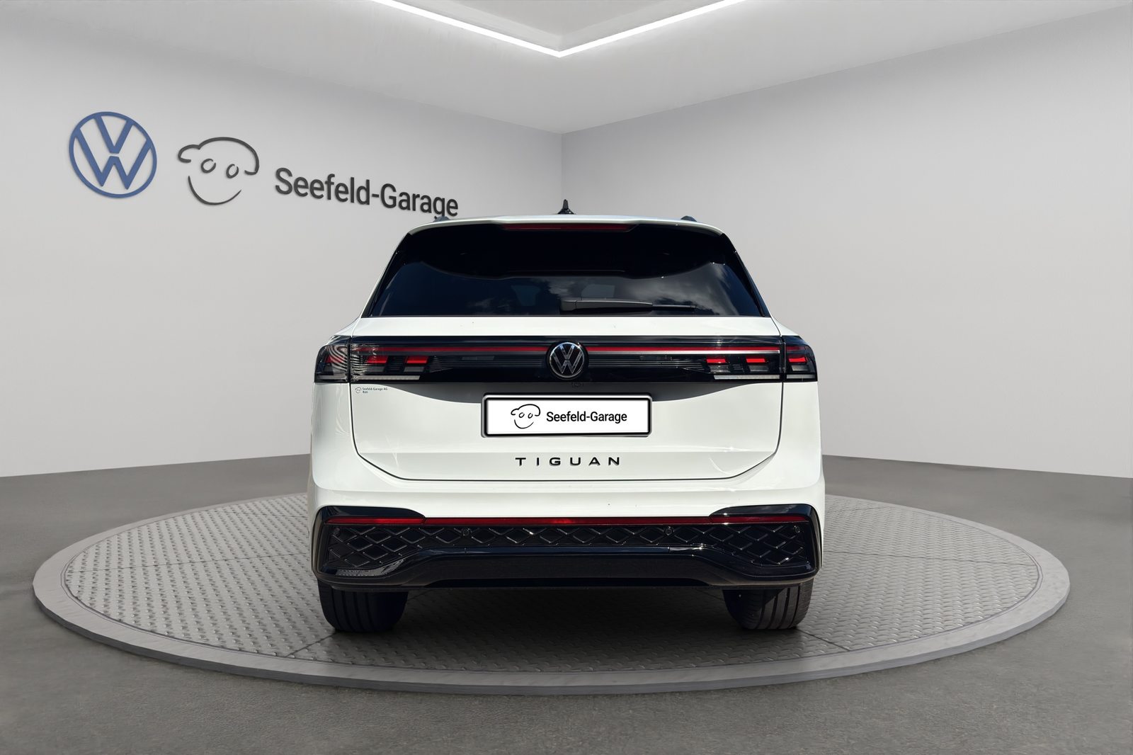 VW Tiguan R-Line, Essence, Occasion / Utilisé, Automatique - 5