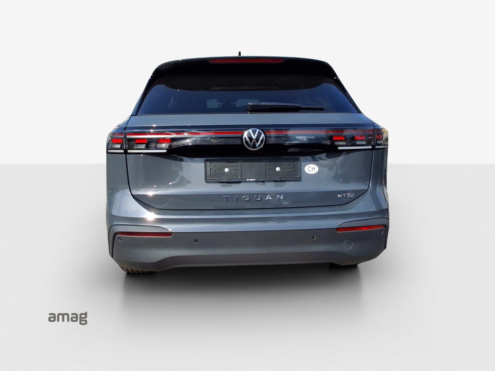 VW Tiguan UNITED, Benzin, Occasion / Gebraucht, Automatik - 4