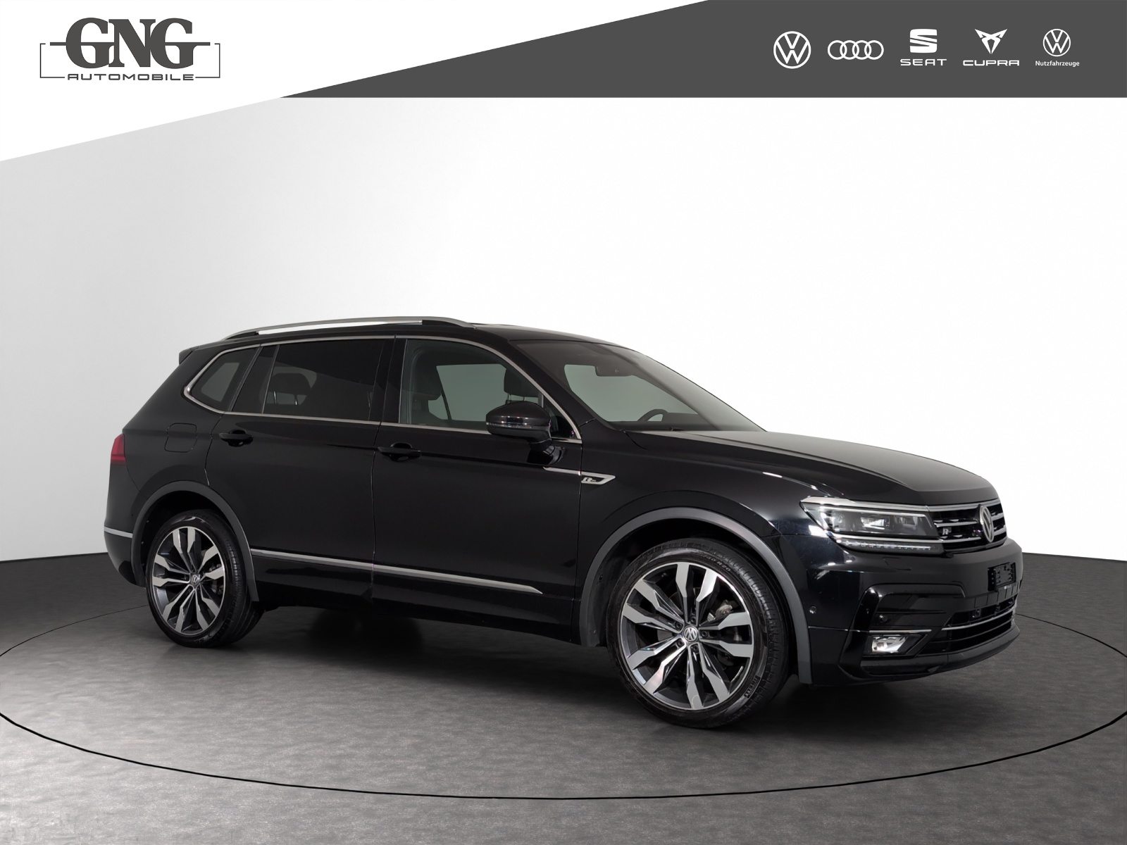 VW Tiguan Allspace Highline, Petrol, Second hand / Used, Automatic - 4