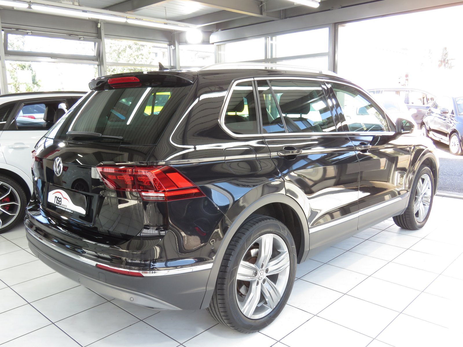 VW Tiguan 2.0TSI Highline 4-Motion, Essence, Occasion / Utilisé, Manuelle - 4