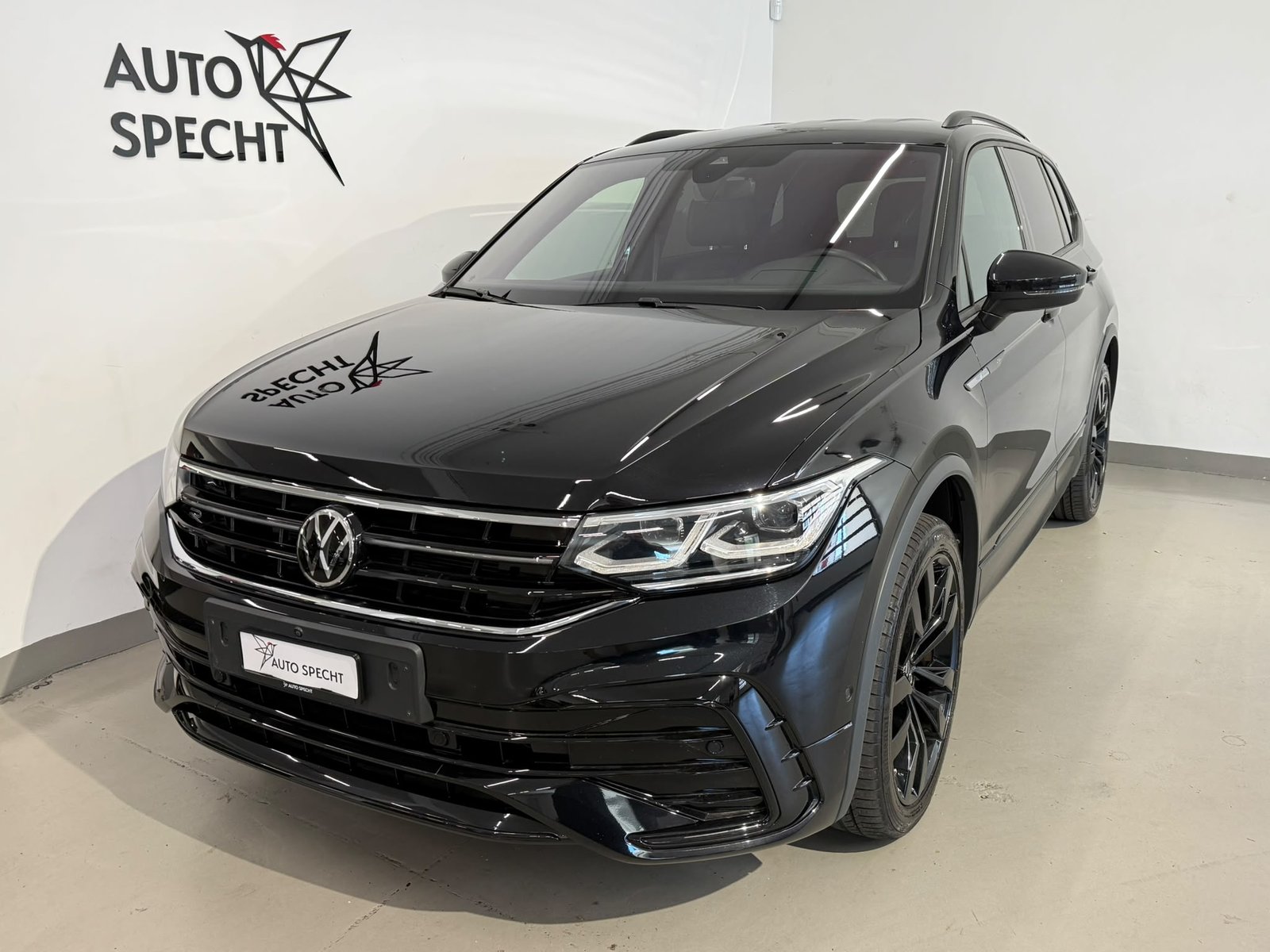 VW Tiguan Allspace 2.0TSI R-Line 4Motion DSG