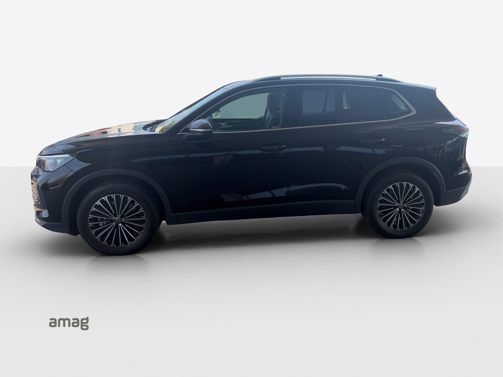 VW Tiguan Elegance, Benzin, Occasion / Gebraucht, Automatik - 2