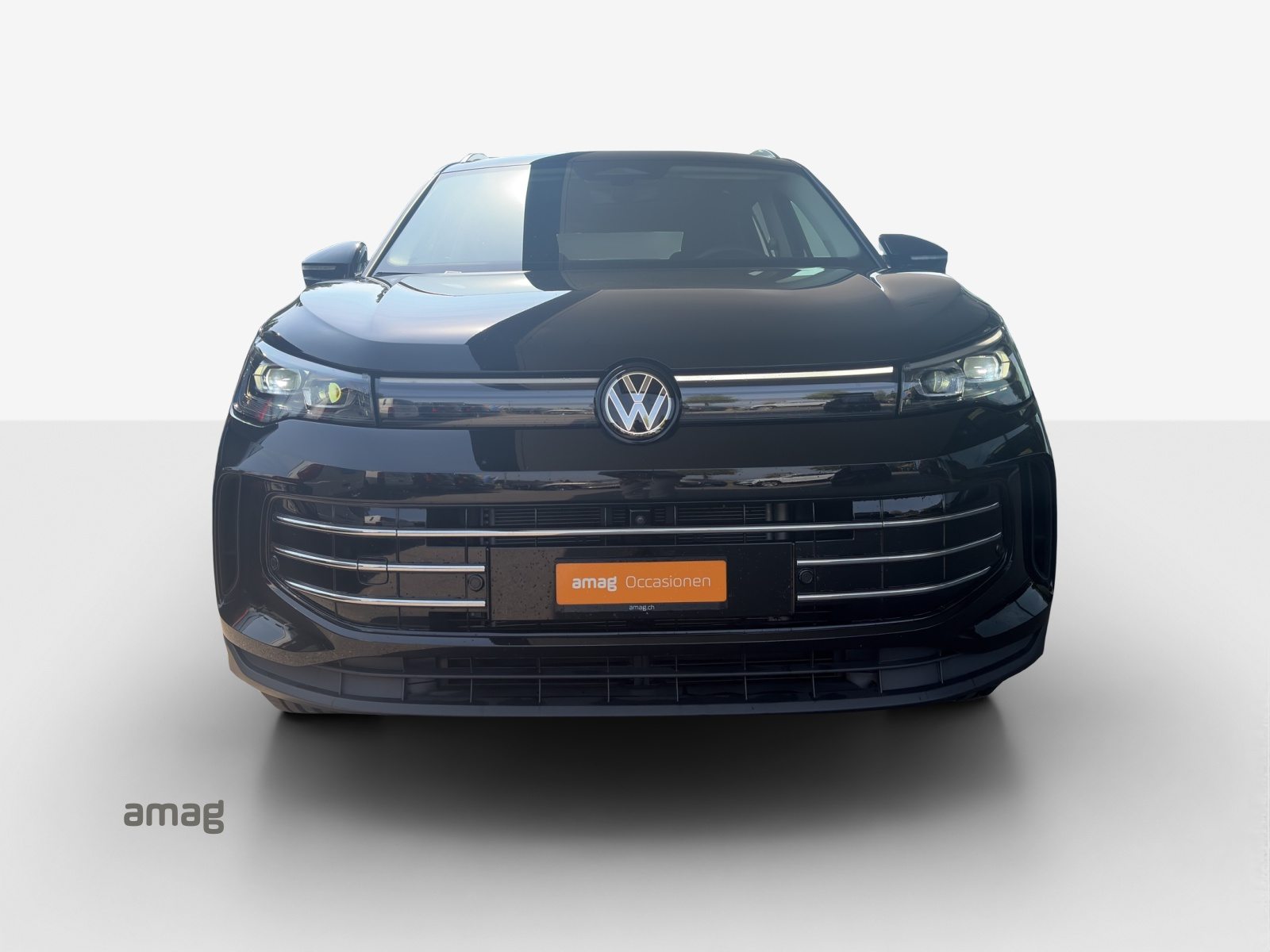VW Tiguan Elegance, Benzin, Occasion / Gebraucht, Automatik - 7