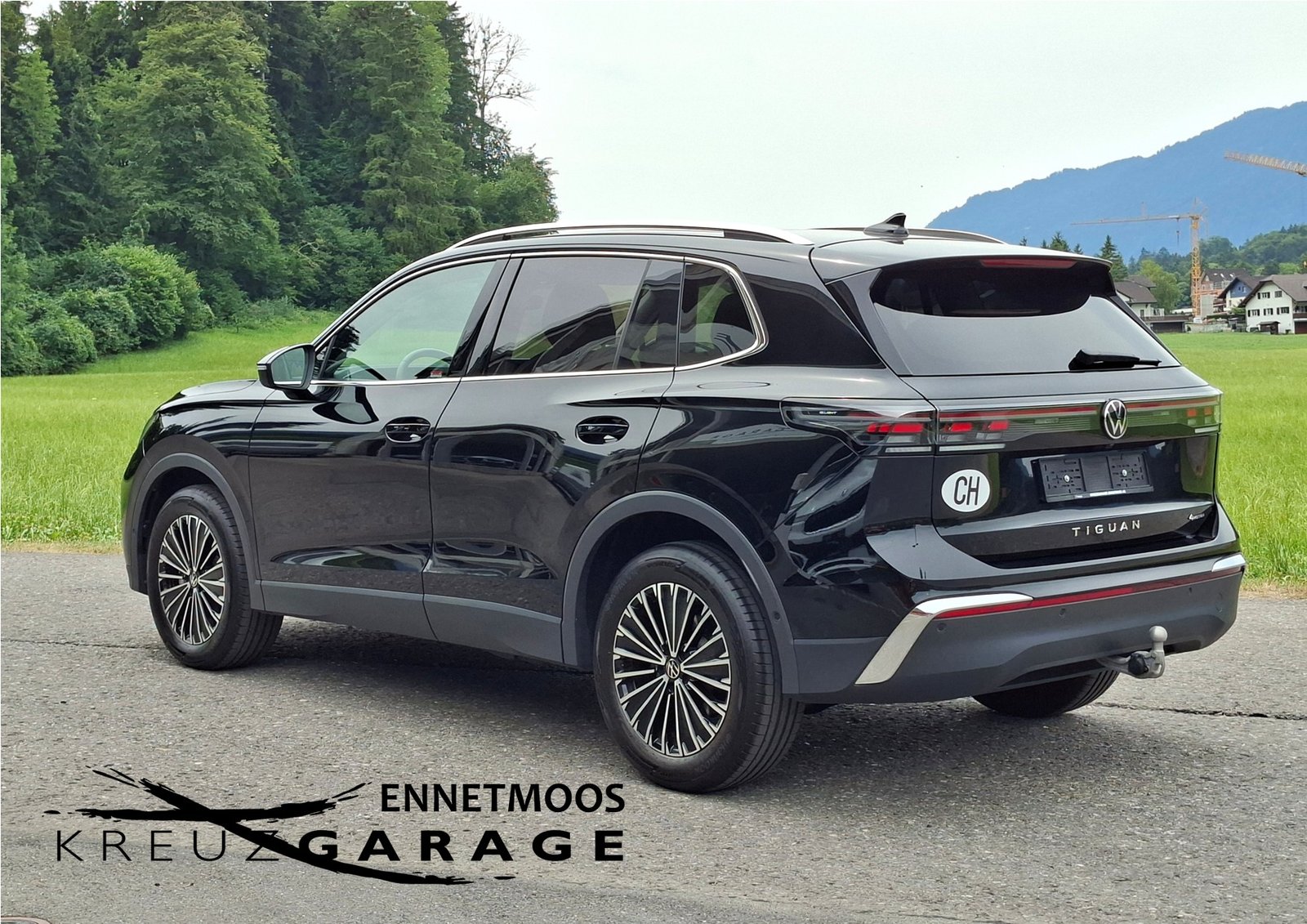 VW Tiguan 2.0 TSI DSG Elegance 4Motion *Panormadach+Anhänge, Benzin, Occasion / Gebraucht, Automatik - 3