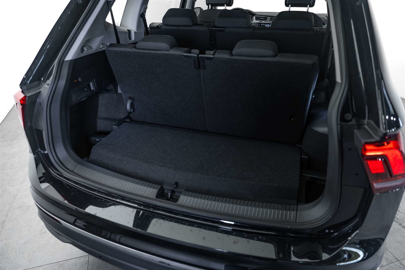 VW Tiguan Allspace 1.5 TSI Life DSG 7-Plätzer, Benzina, Occasioni / Usate, Automatico - 6