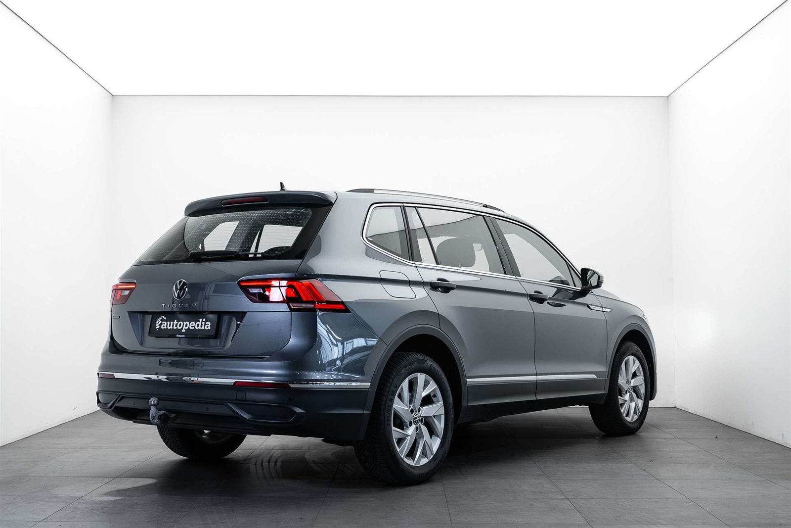 VW Tiguan Allspace 1.5 TSI Life DSG 7-Plätzer, Benzina, Occasioni / Usate, Automatico - 3