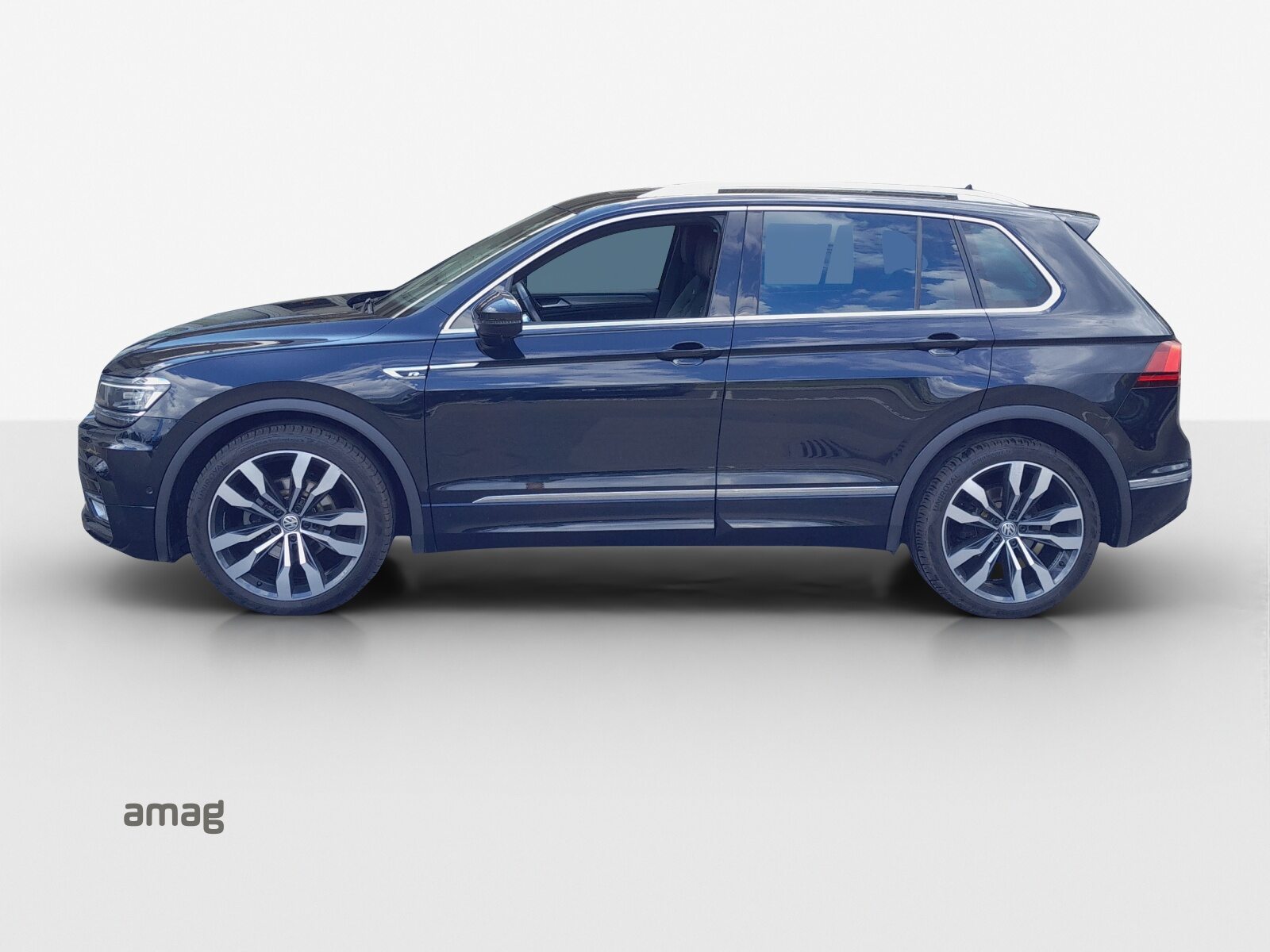 VW Tiguan Allspace Highline, Diesel, Second hand / Used, Automatic - 2