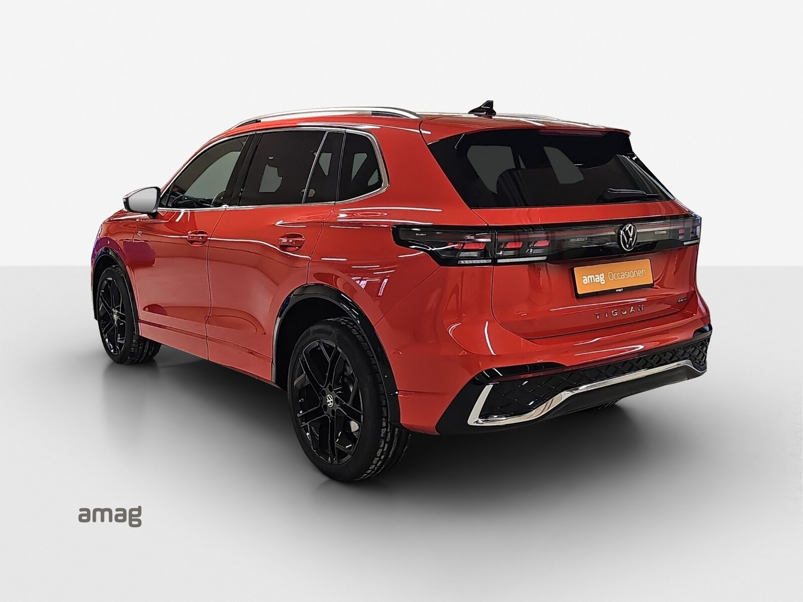 VW Tiguan R-Line, Essence, Occasion / Utilisé, Automatique - 3