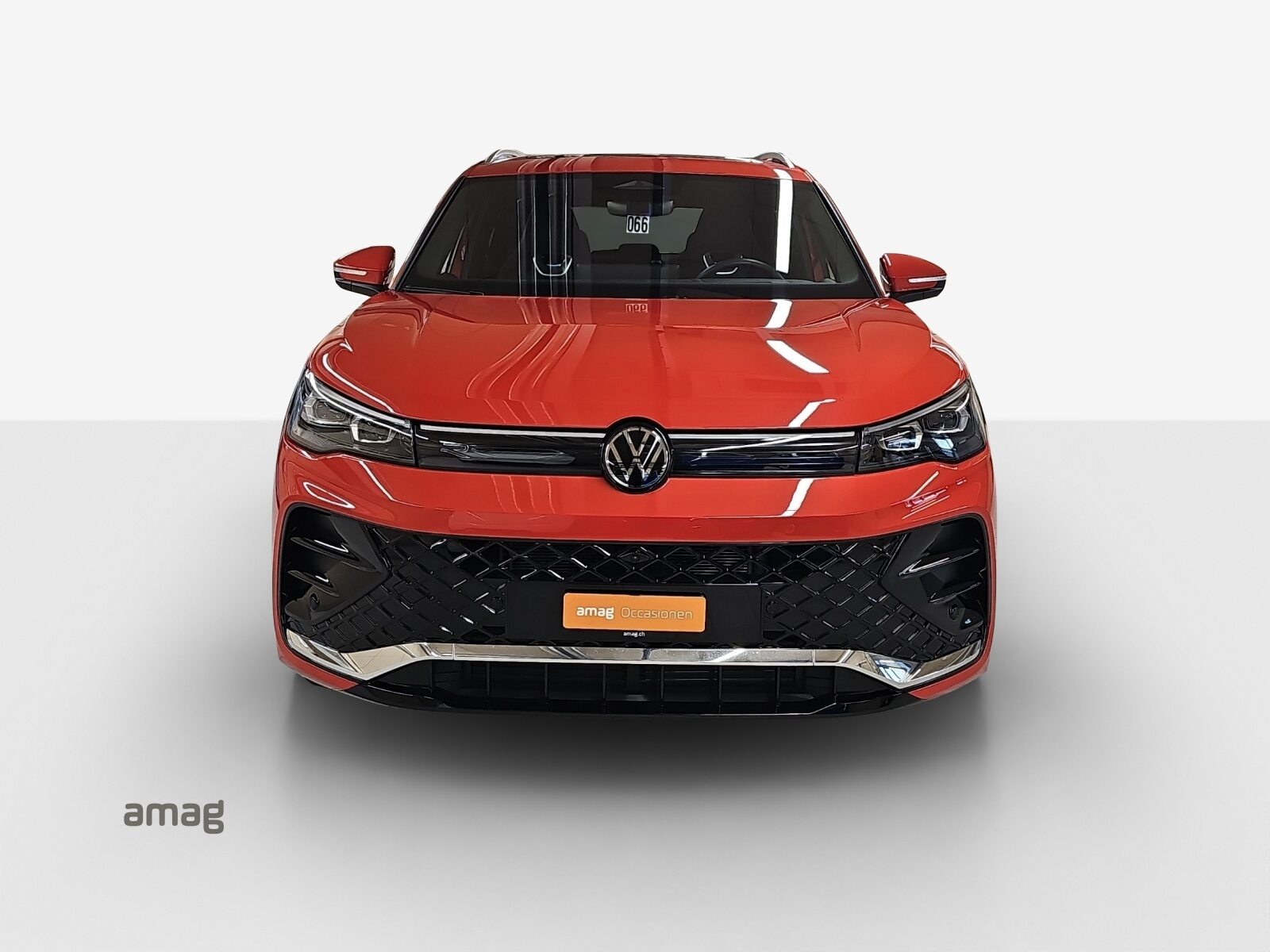 VW Tiguan R-Line, Essence, Occasion / Utilisé, Automatique - 7