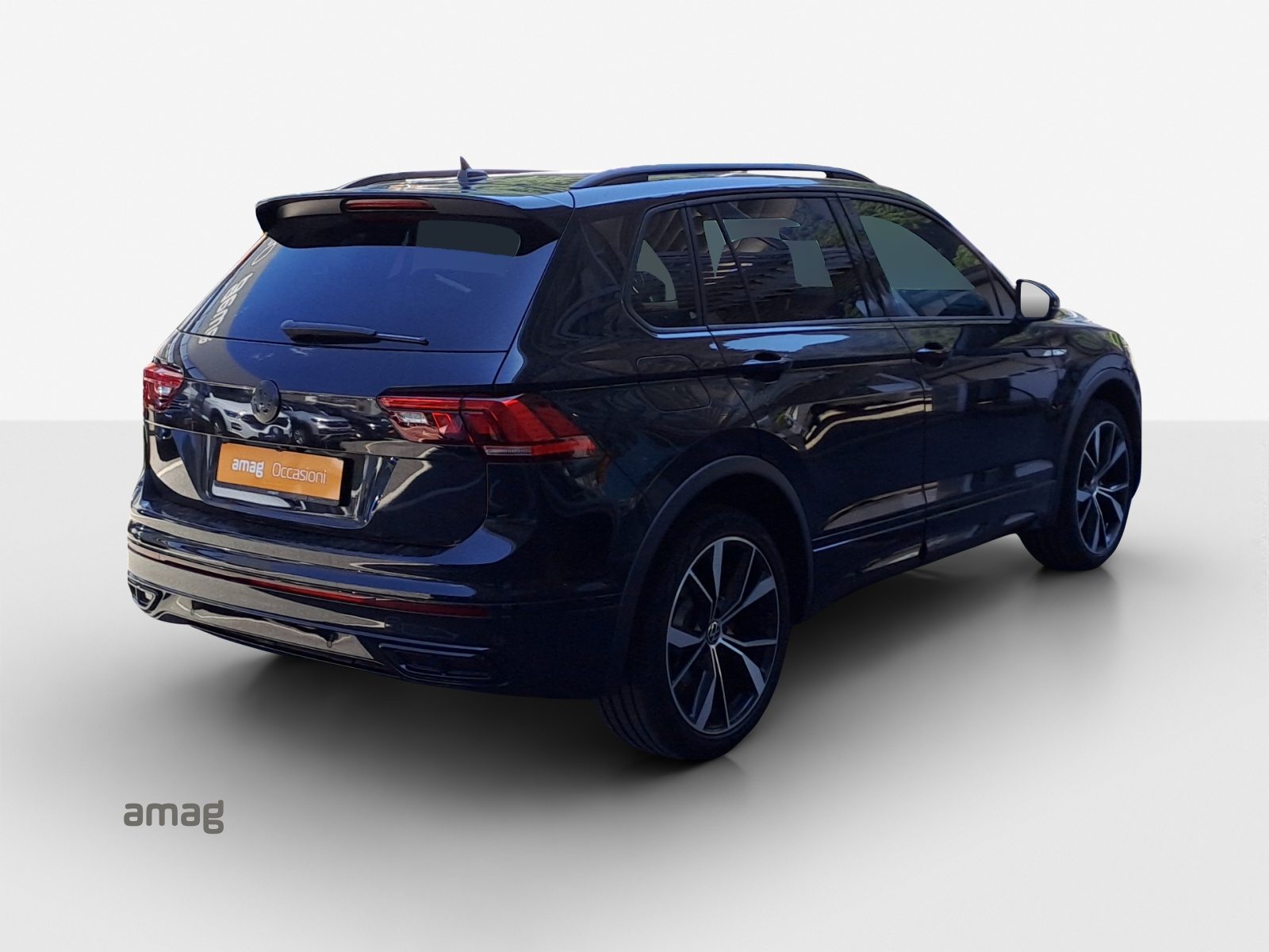 VW Tiguan R-Line, Benzina, Occasioni / Usate, Automatico - 5
