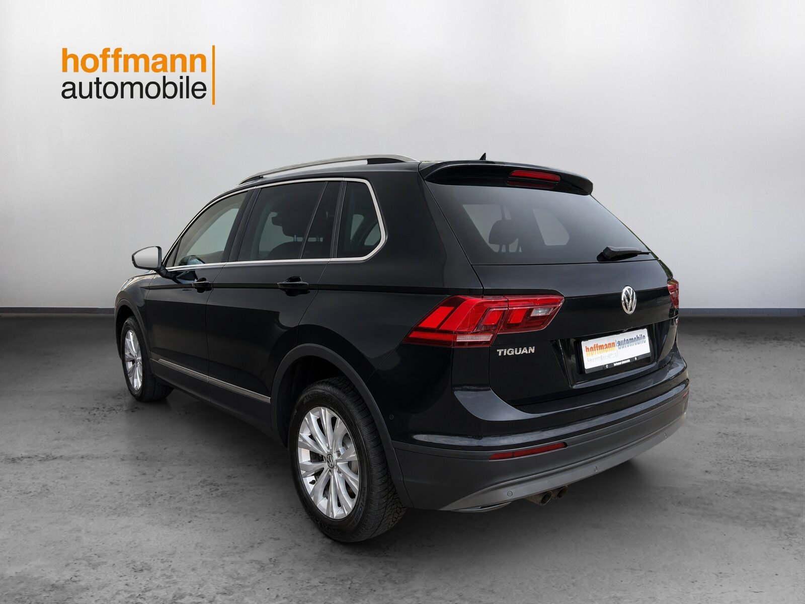VW Tiguan Comfortline, Petrol, Second hand / Used, Automatic - 6