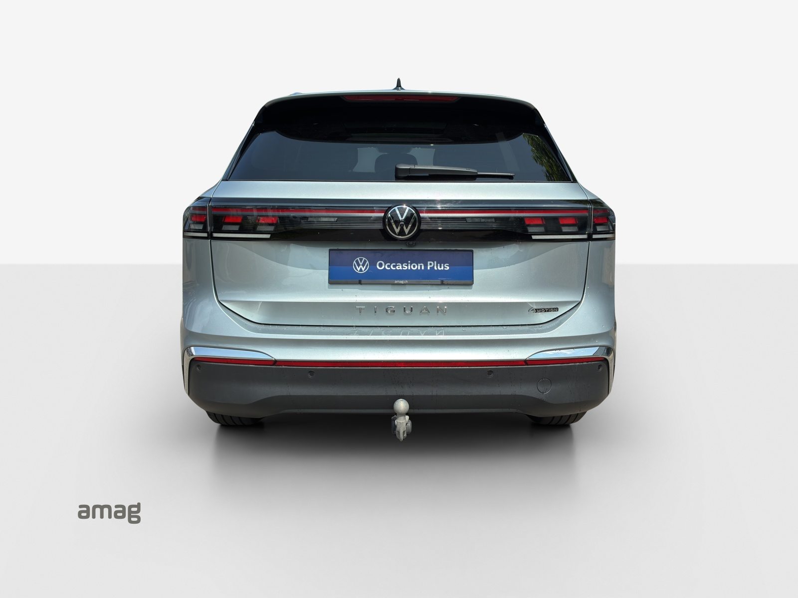 VW Tiguan Elegance, Petrol, Second hand / Used, Automatic - 4