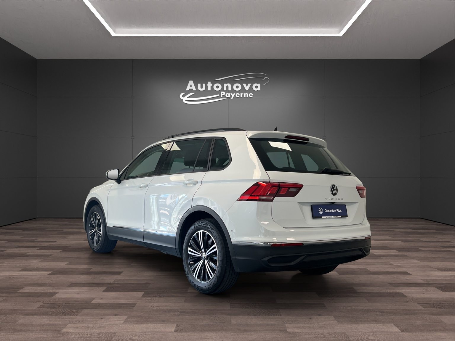 VW Tiguan Life, Benzina, Occasioni / Usate, Automatico - 4