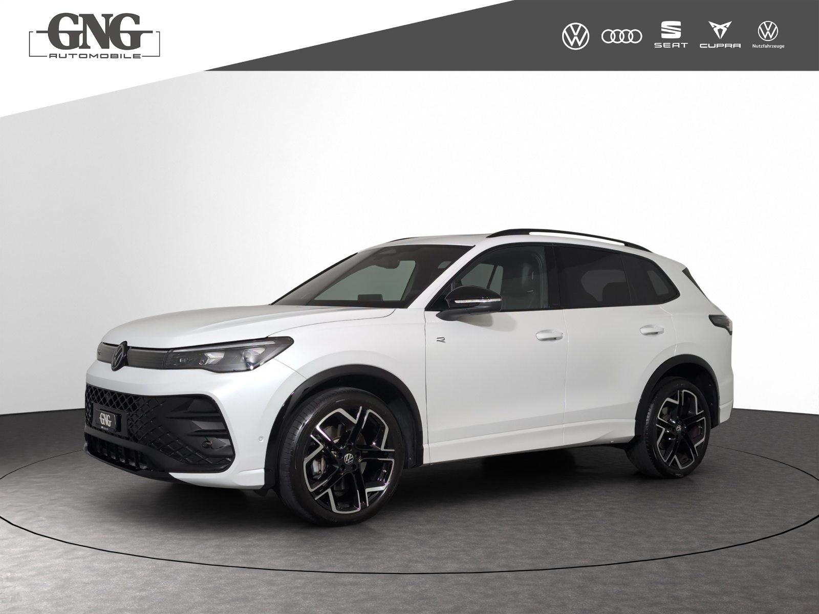 VW Tiguan R-Line