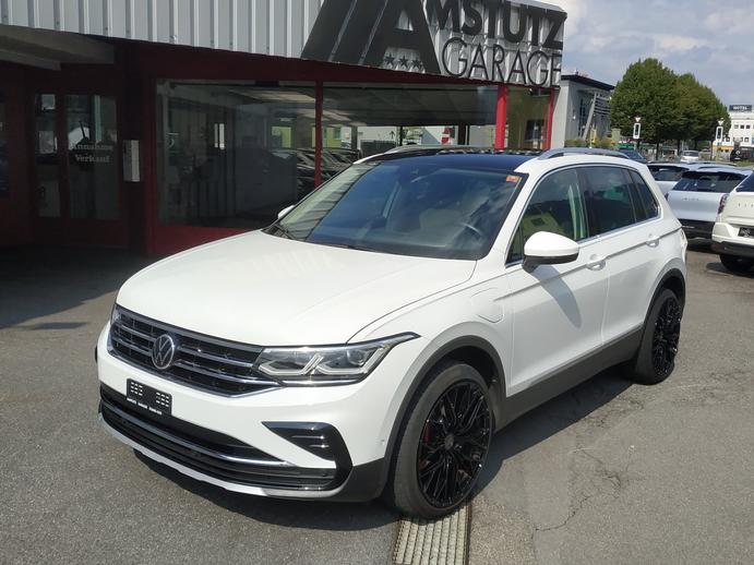 VW Tiguan 1.4TSI PHEV Elegance DSG, Plug-in-Hybrid Benzin/Elektro, Occasion / Gebraucht, Automatik