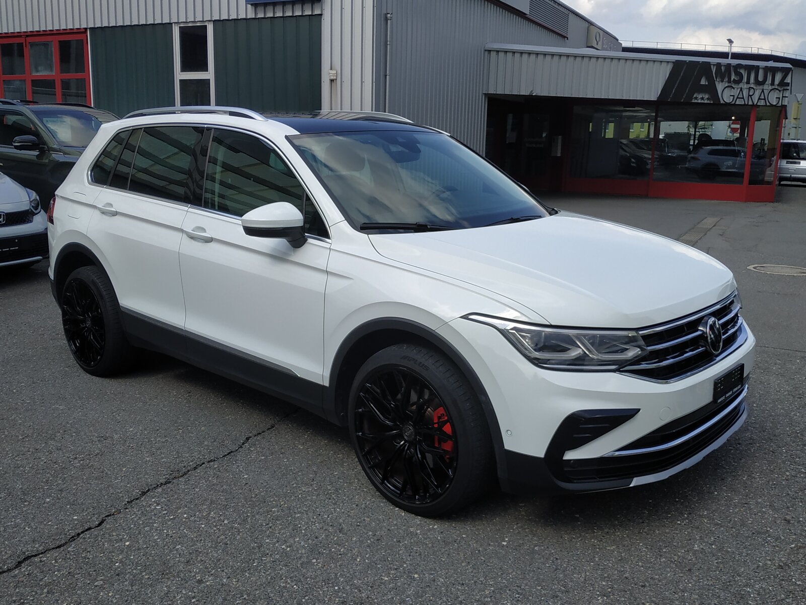 VW Tiguan 1.4TSI PHEV Elegance DSG, Hybride Rechargeable Essence/Électricité, Occasion / Utilisé, Automatique - 2