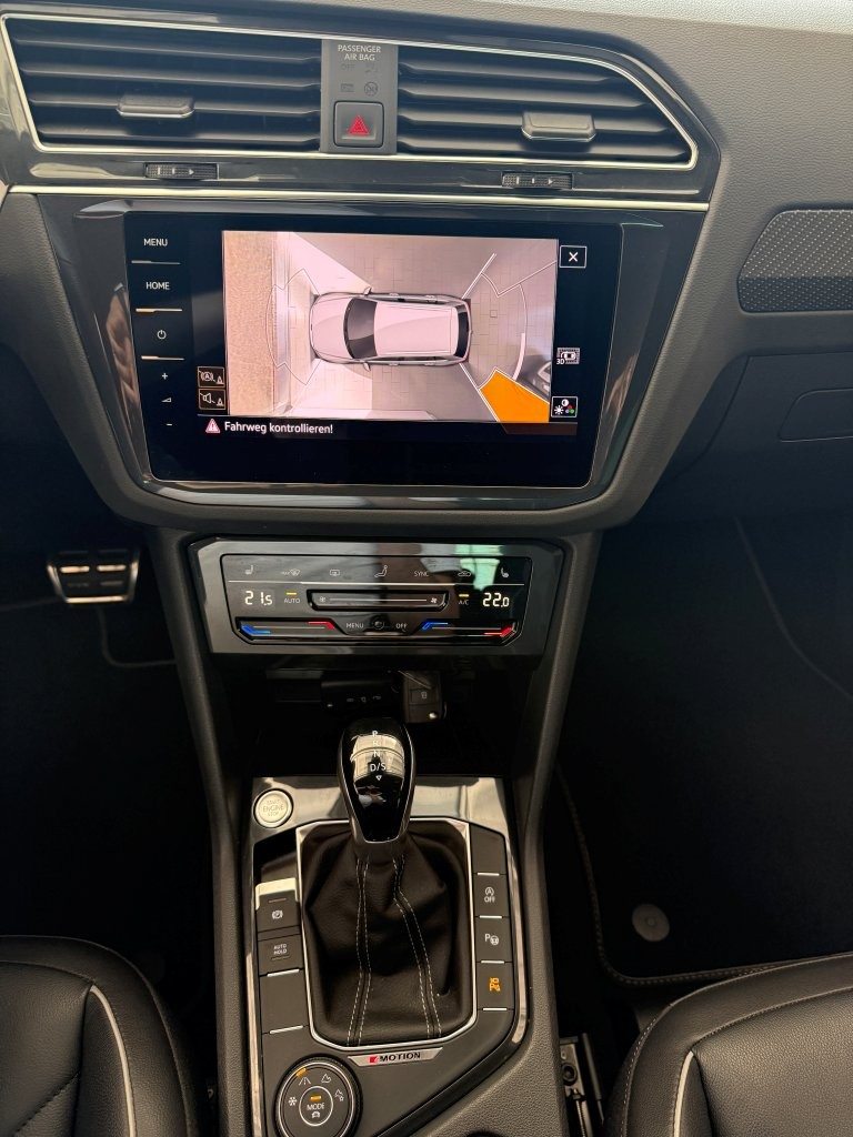 VW Tiguan R-Line, Essence, Occasion / Utilisé, Automatique - 7