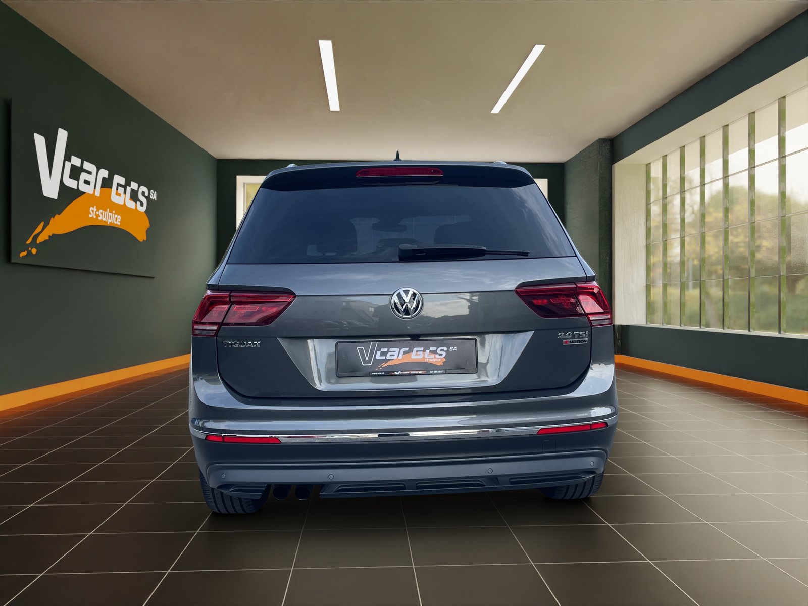 VW Tiguan 2.0TSI Highline 4Motion DSG, Petrol, Second hand / Used, Automatic - 4
