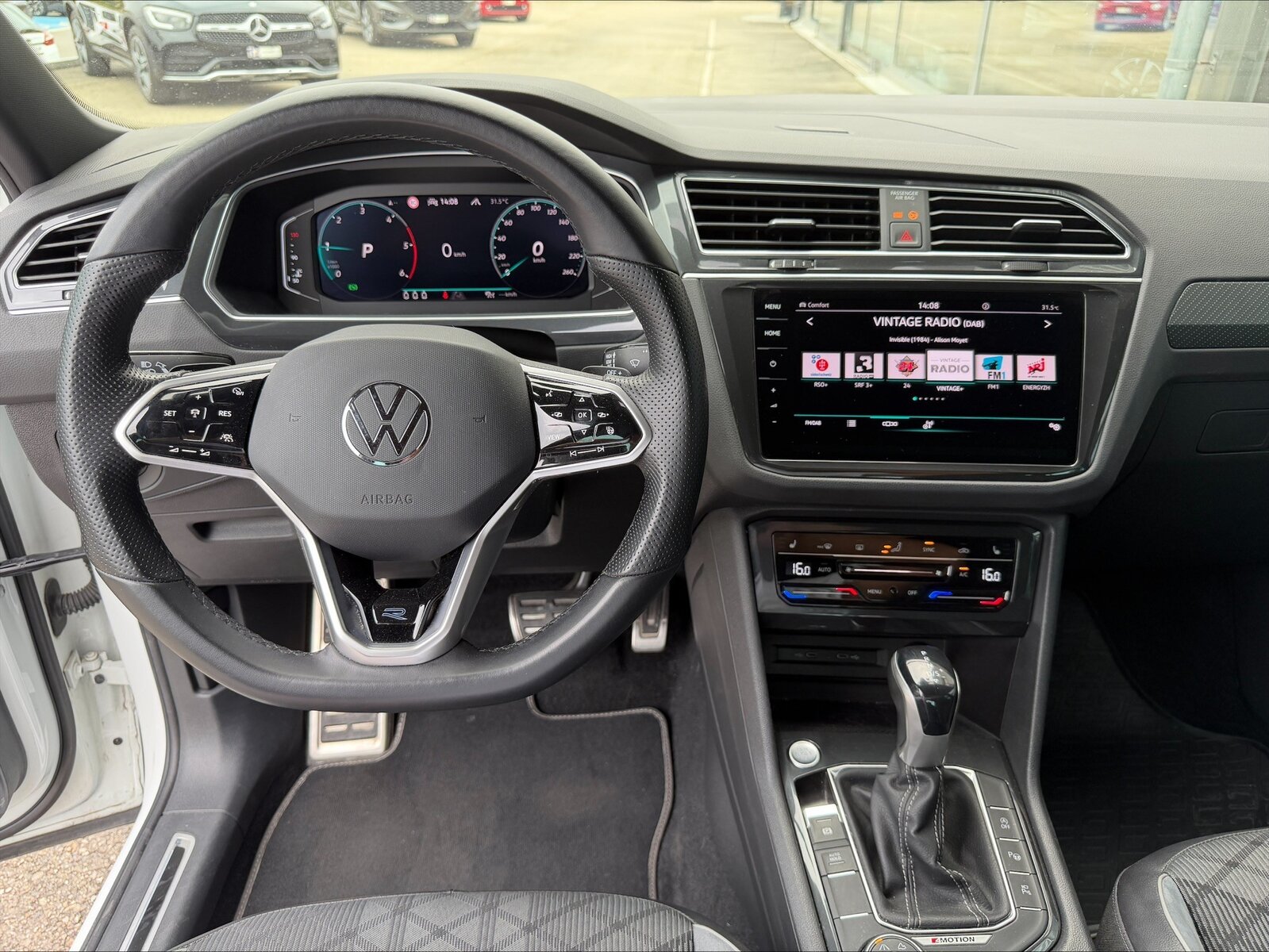 VW Tiguan 2.0 TDI SCR Selection 4Motion DSG, Diesel, Occasion / Utilisé, Automatique - 6