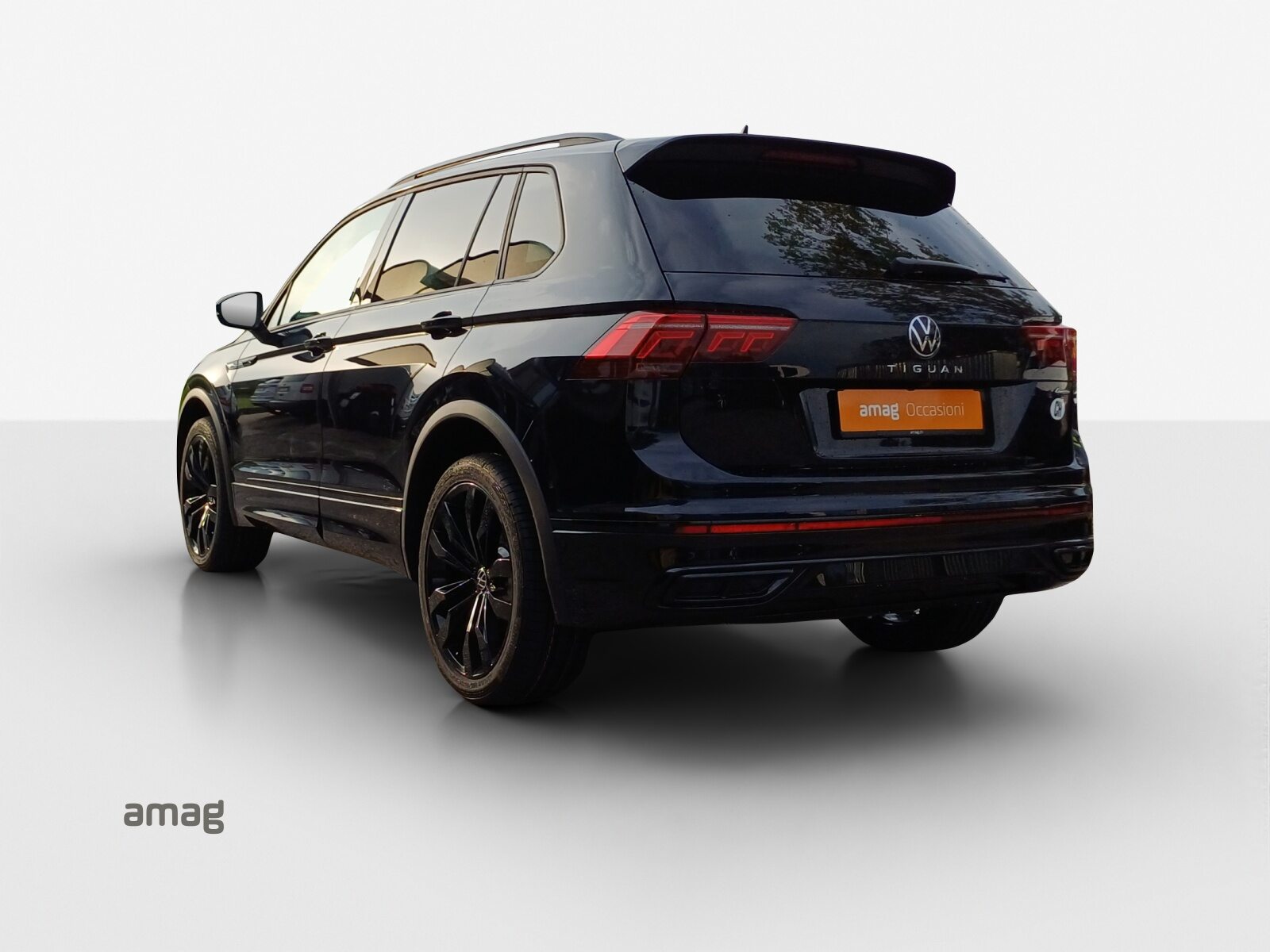 VW Tiguan R-Line, Essence, Occasion / Utilisé, Automatique - 3