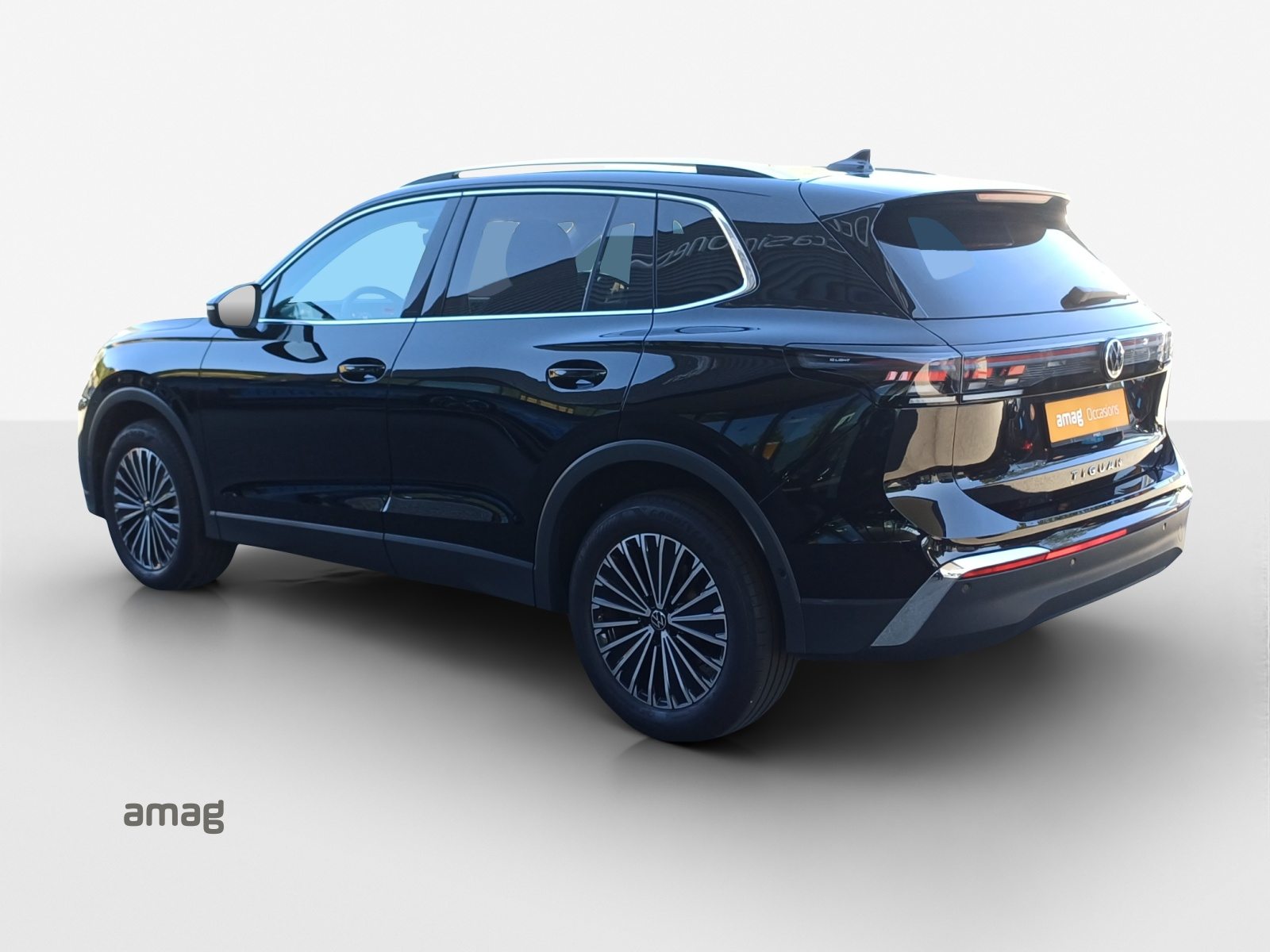 VW Tiguan Elegance, Benzina, Occasioni / Usate, Automatico - 3