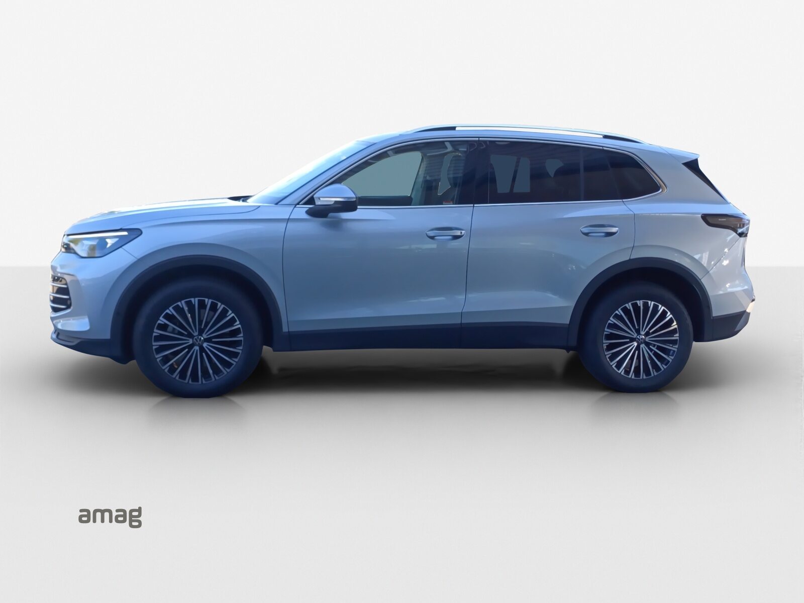 VW Tiguan Elegance, Benzina, Occasioni / Usate, Automatico - 2