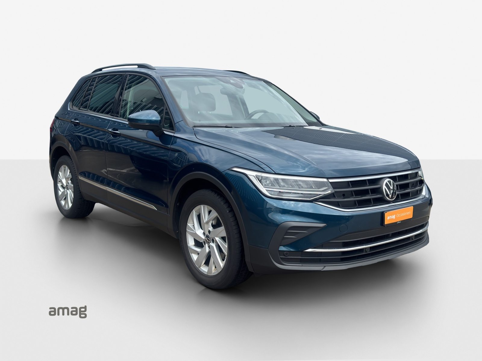 VW Tiguan Life, Diesel, Second hand / Used, Automatic - 6