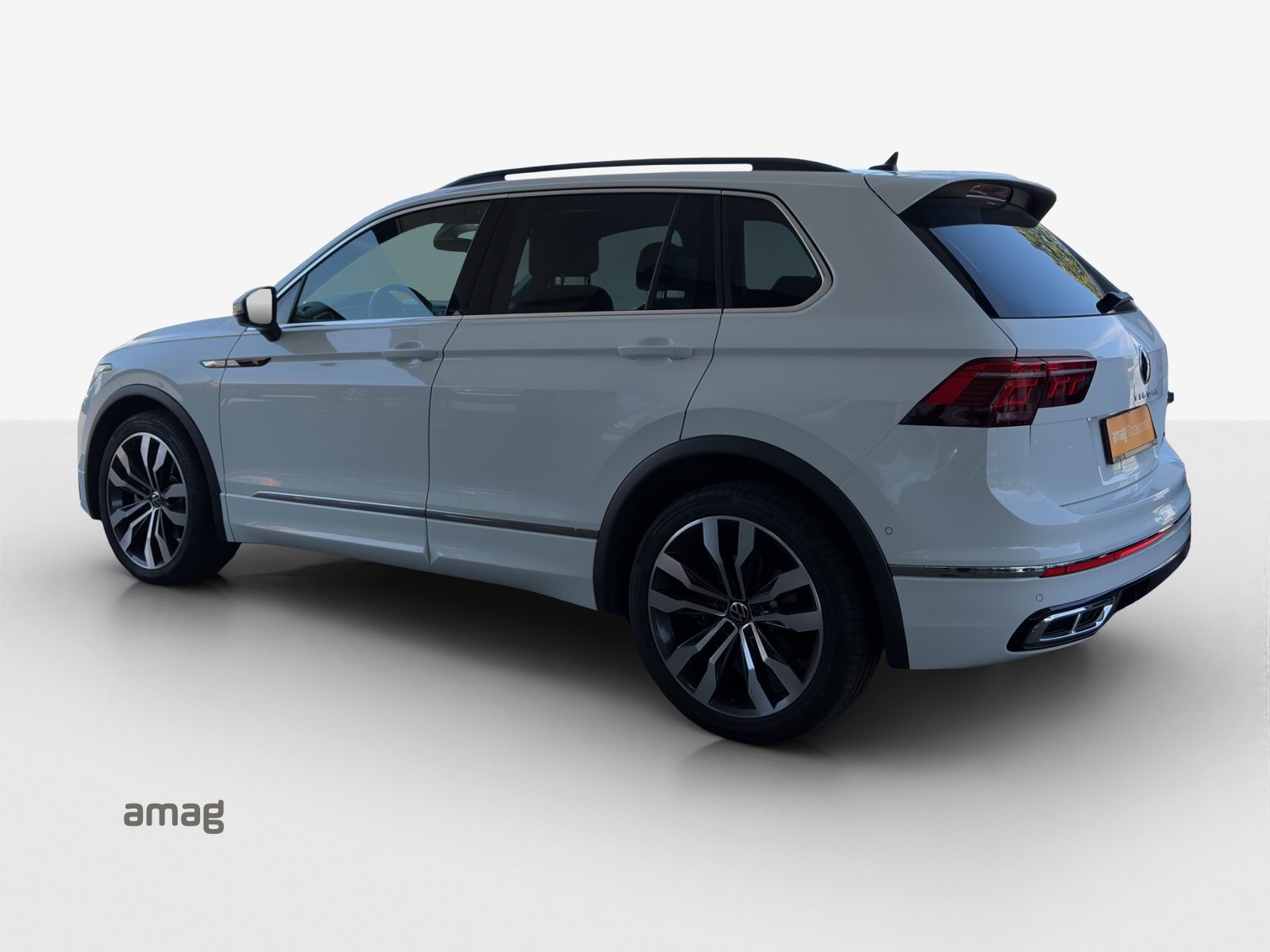 VW Tiguan R-Line, Essence, Occasion / Utilisé, Automatique - 3