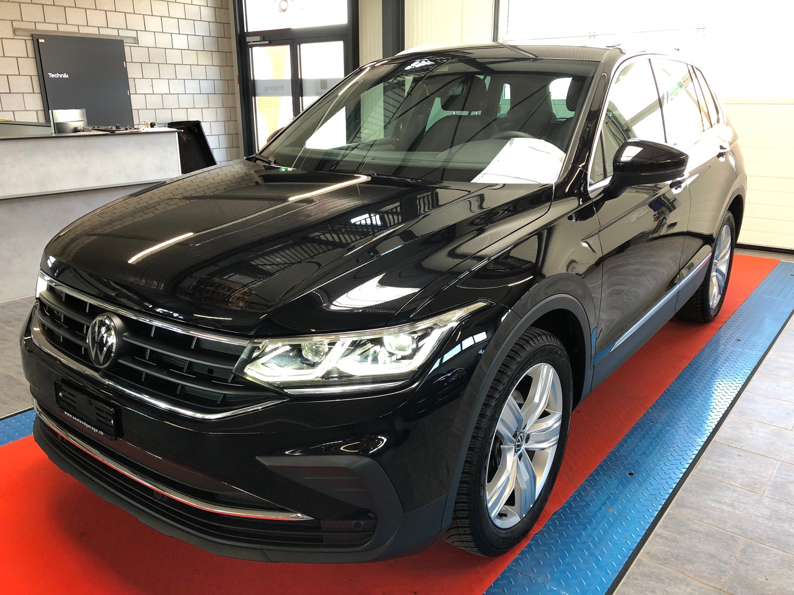 VW Tiguan 2.0 TDI SCR MOVE 4Motion DSG, Diesel, Occasioni / Usate, Automatico - 5