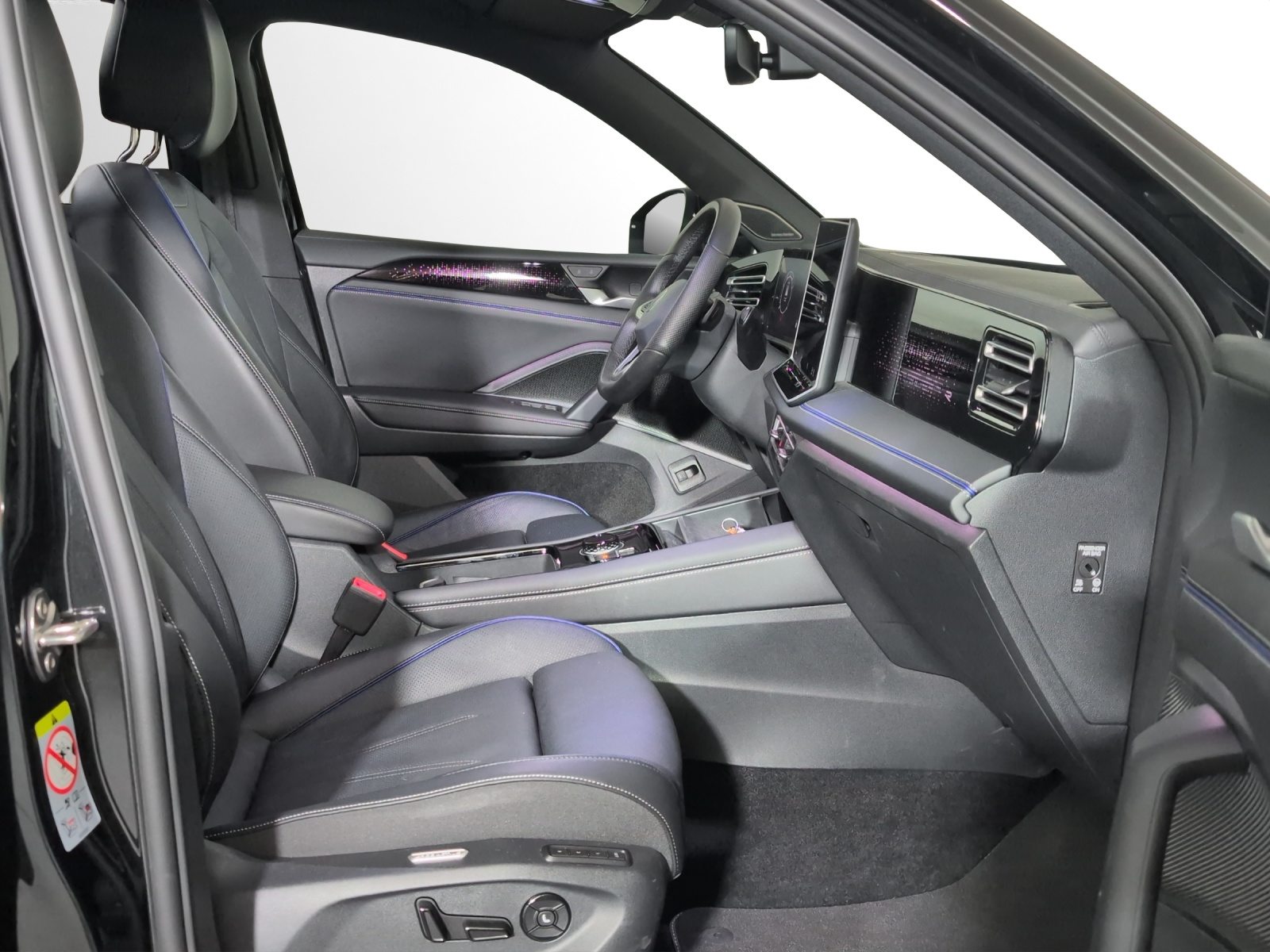 VW Tiguan R-Line UNITED, Benzina, Occasioni / Usate, Automatico - 7