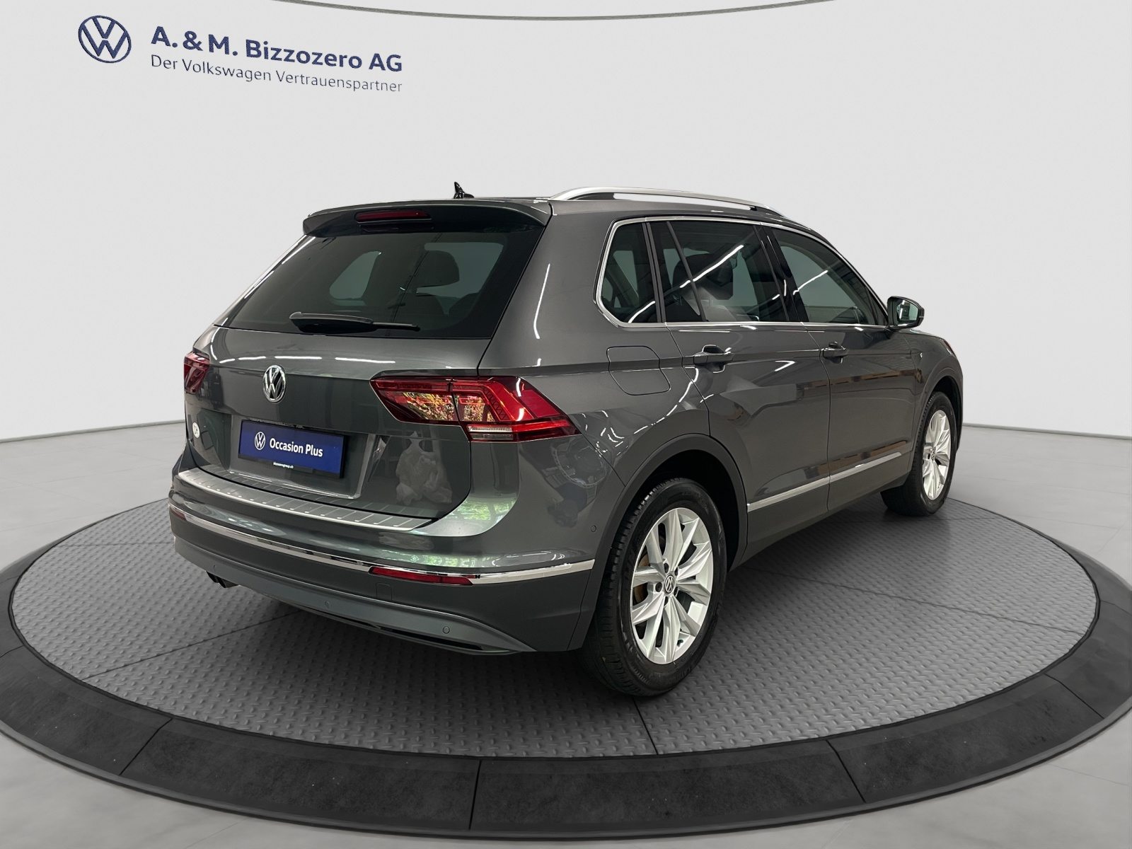 VW Tiguan Highline, Benzina, Occasioni / Usate, Automatico - 5
