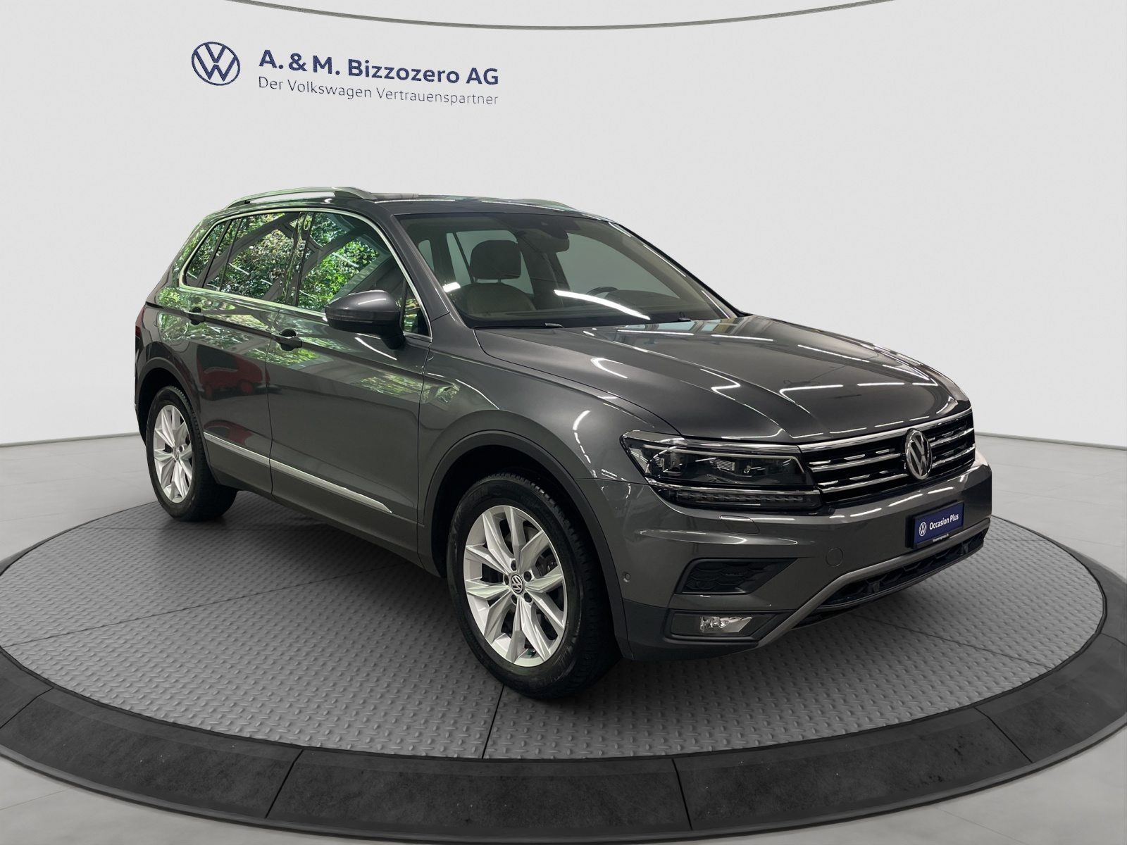 VW Tiguan Highline, Benzina, Occasioni / Usate, Automatico - 7
