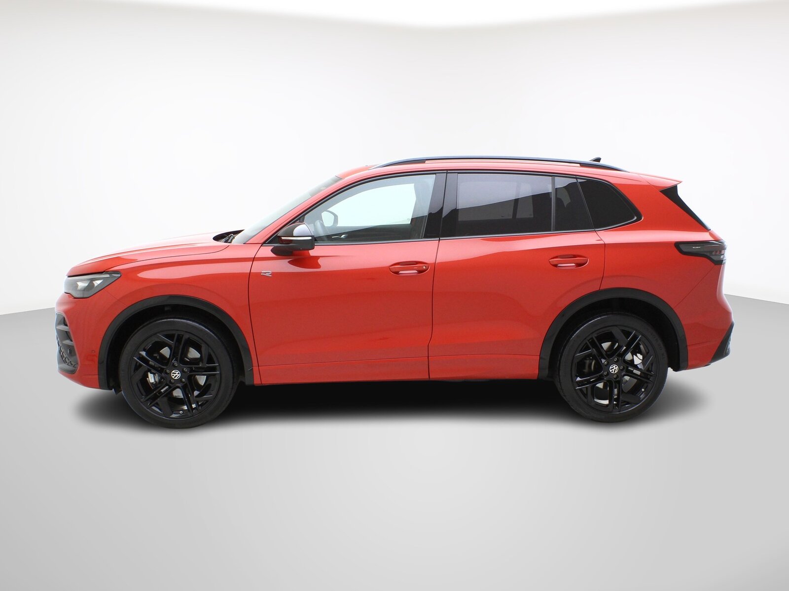 VW Tiguan 2.0 TSI DSG R-Line Black Style 4Motion, Benzina, Occasioni / Usate, Automatico - 3