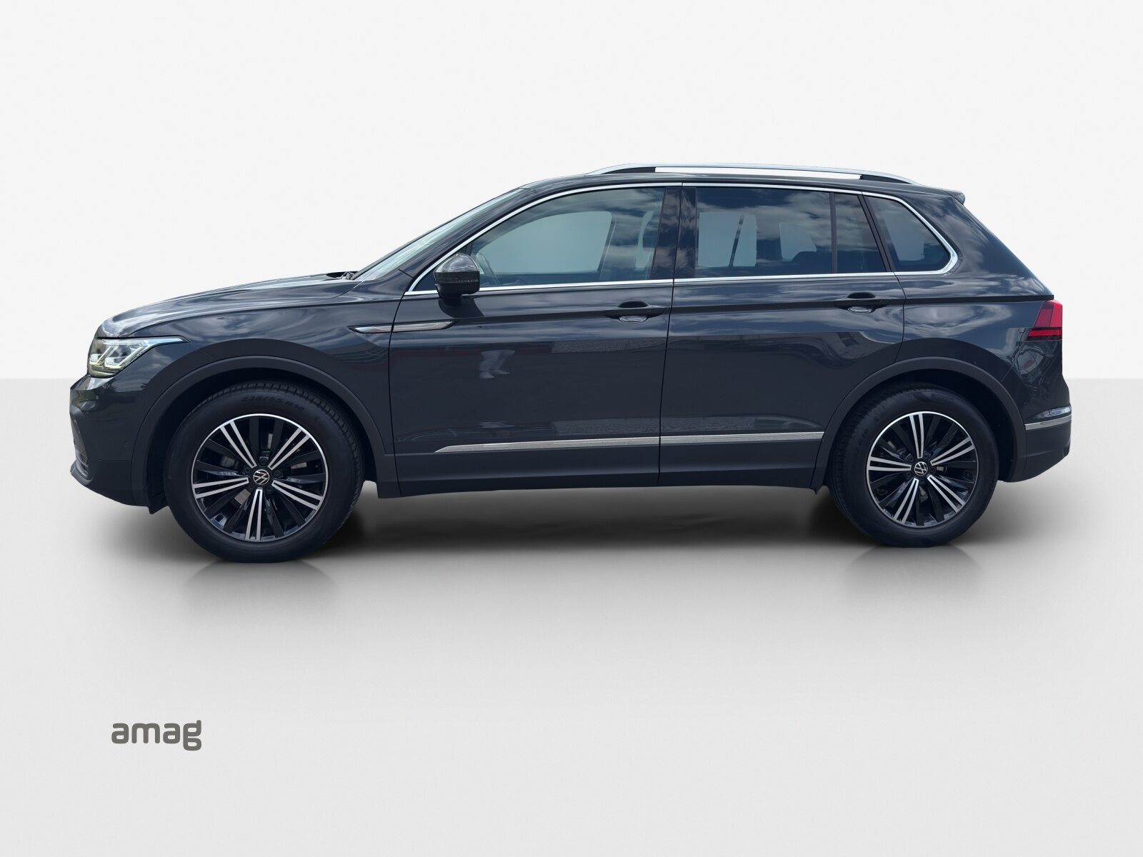 VW Tiguan Life, Benzina, Occasioni / Usate, Automatico - 2