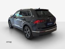 VW Tiguan Life, Petrol, Second hand / Used, Automatic - 3