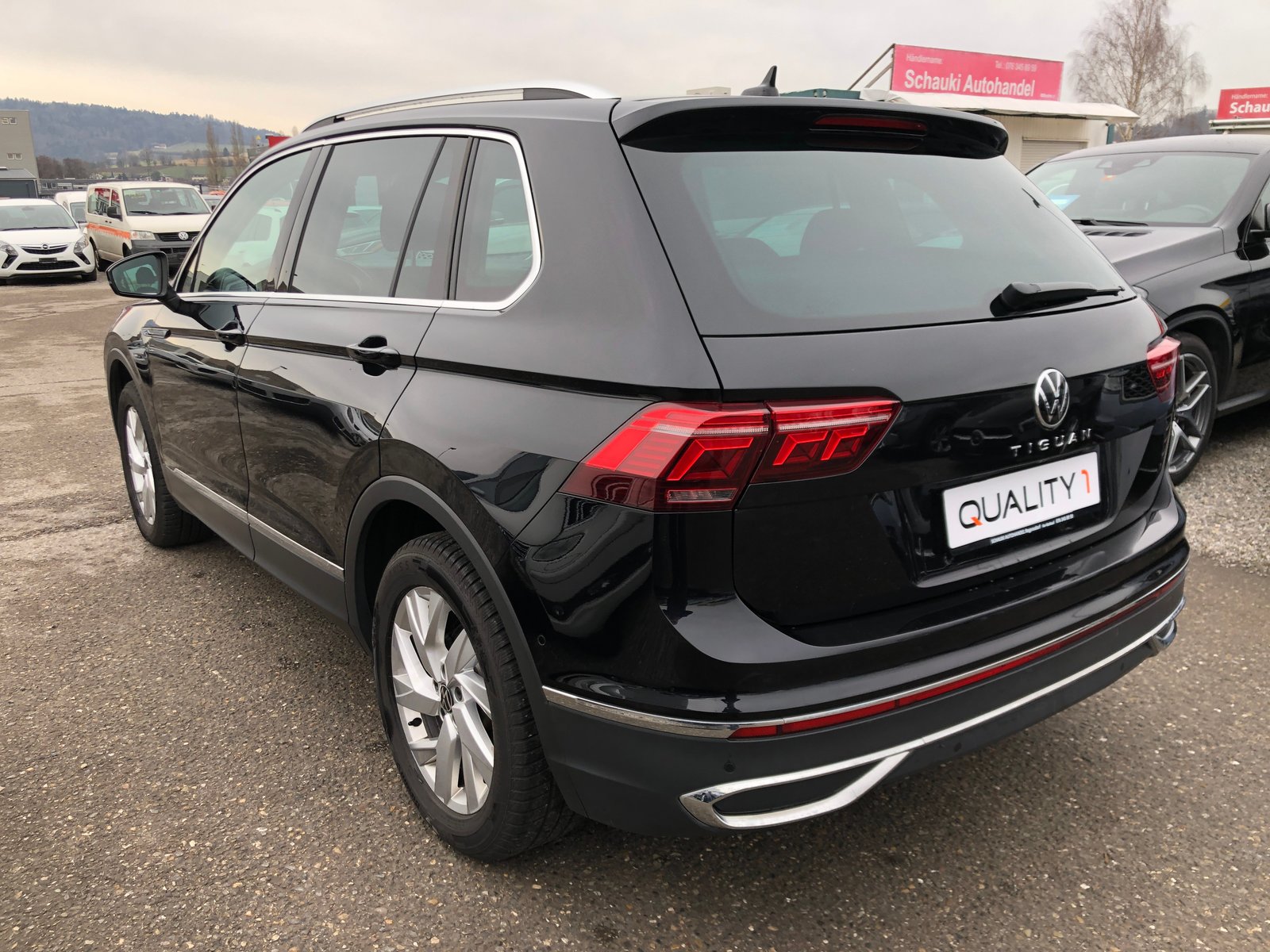 VW Tiguan 2.0 TDI SCR Elegance 4Motion DSG, Diesel, Second hand / Used, Automatic - 6
