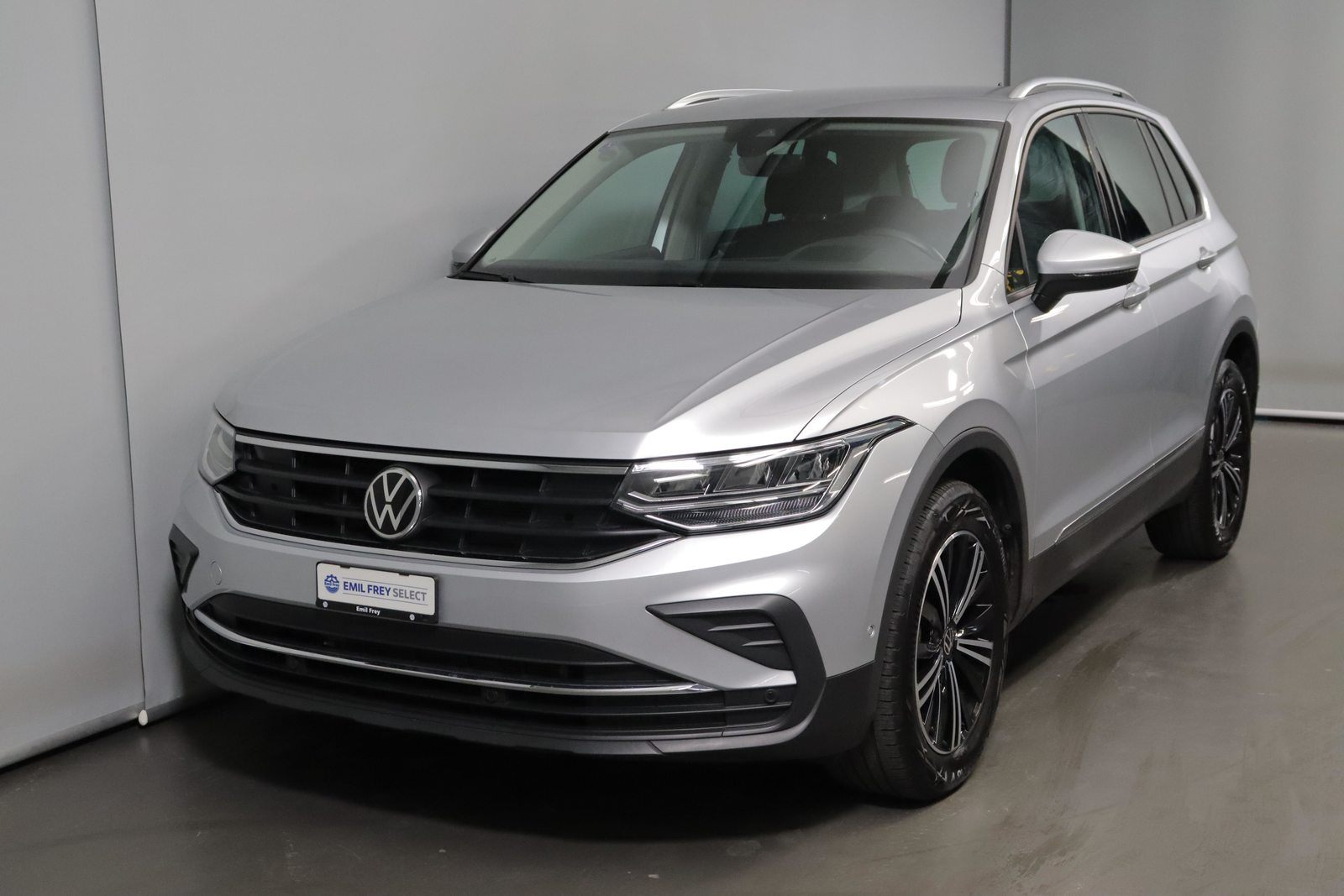 VW Tiguan 2.0 TSI Life 4Motion DSG