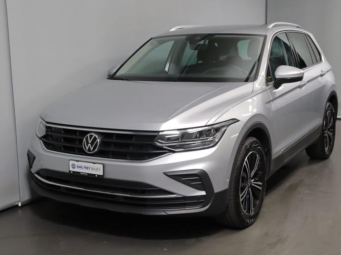 VW Tiguan 2.0 TSI Life 4Motion DSG, Petrol, Second hand / Used, Automatic