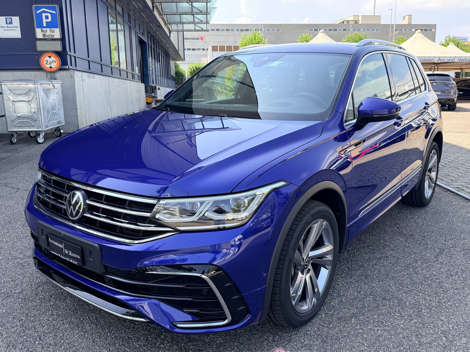 VW Tiguan 2.0TSI R-Line 4Motion DSG, Petrol, Second hand / Used, Automatic - 7