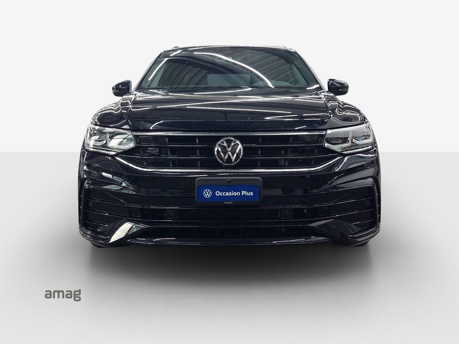 VW Tiguan R-Line, Voll-Hybrid Benzin/Elektro, Occasion / Gebraucht, Automatik - 7