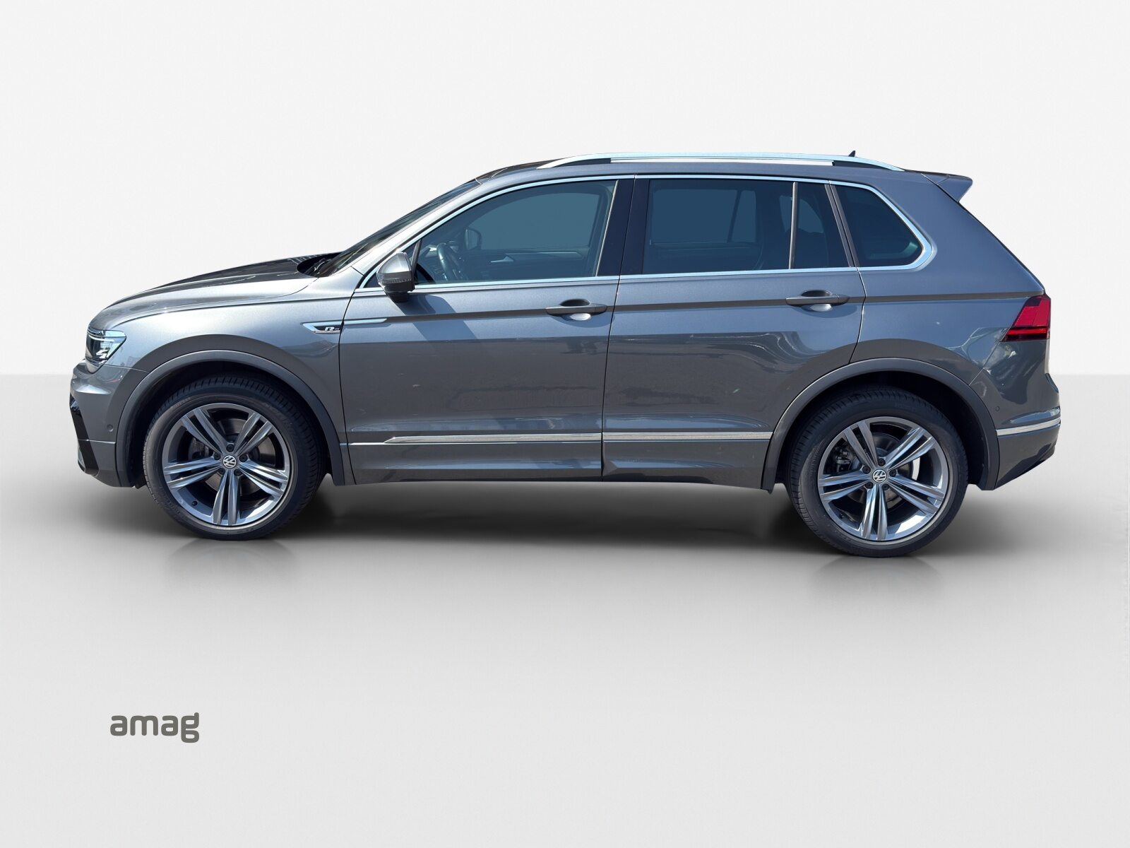 VW Tiguan Highline, Benzin, Occasion / Gebraucht, Automatik - 2